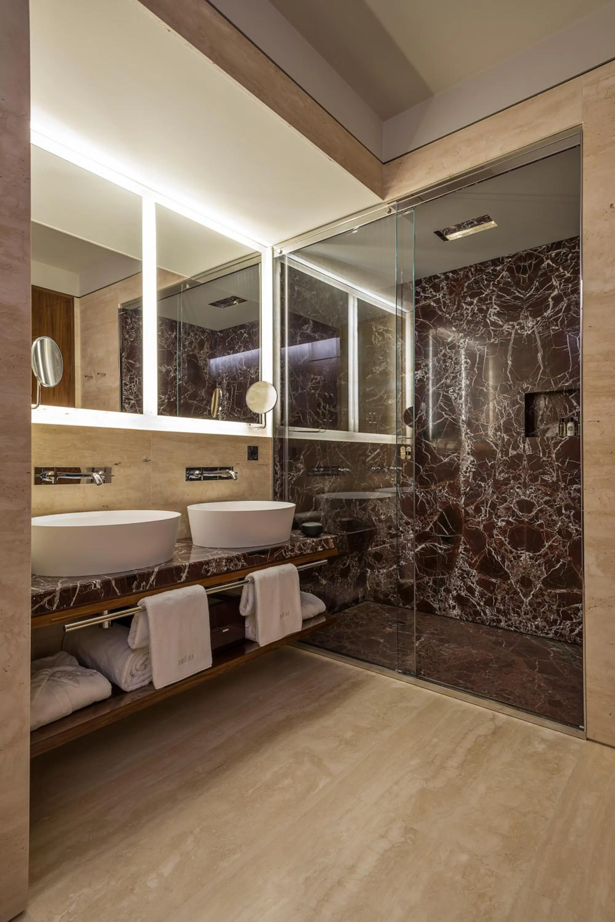 Bathroom in Fendi Private Suites - Small Luxury Hotels of the World