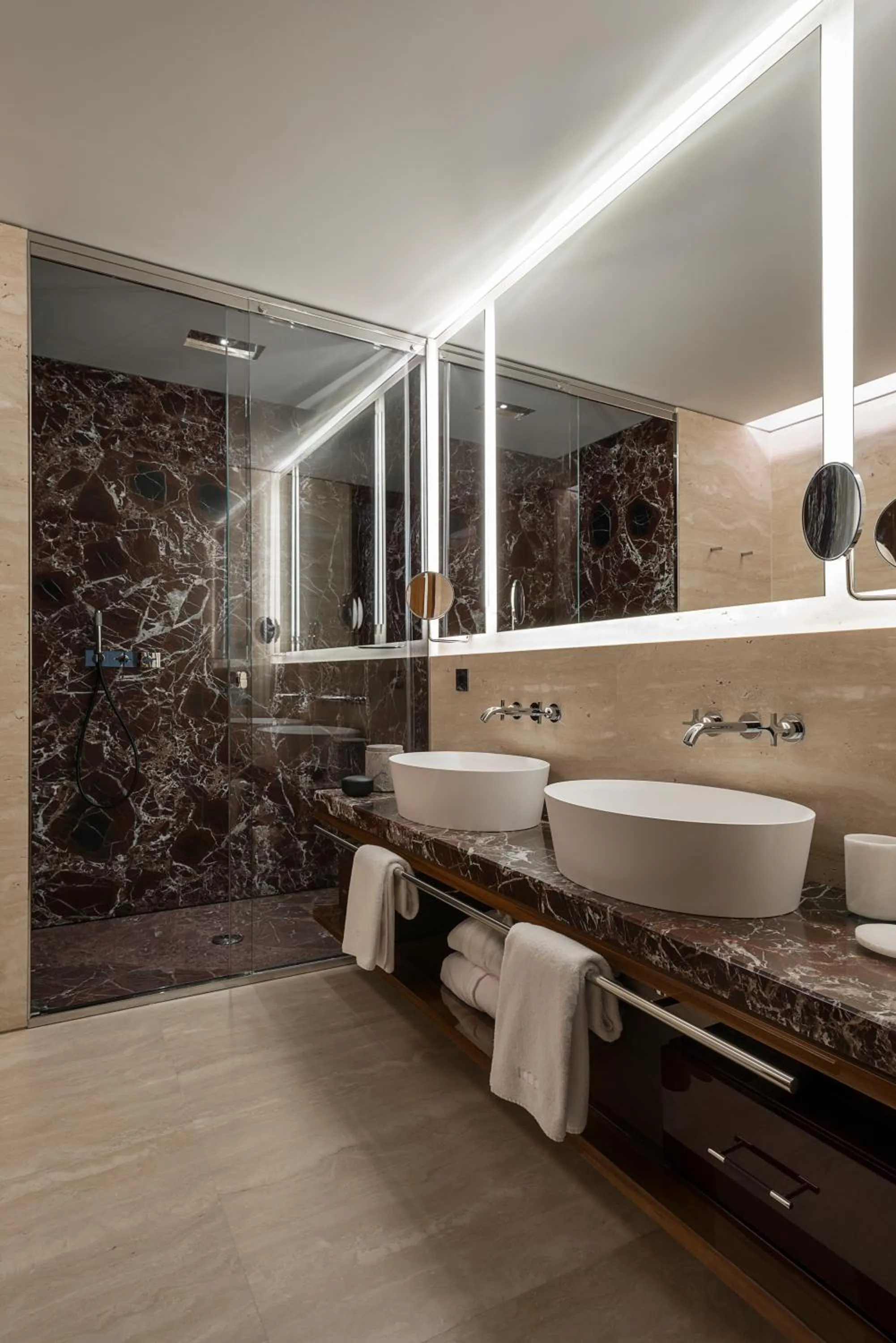 Bathroom in Fendi Private Suites - Small Luxury Hotels of the World