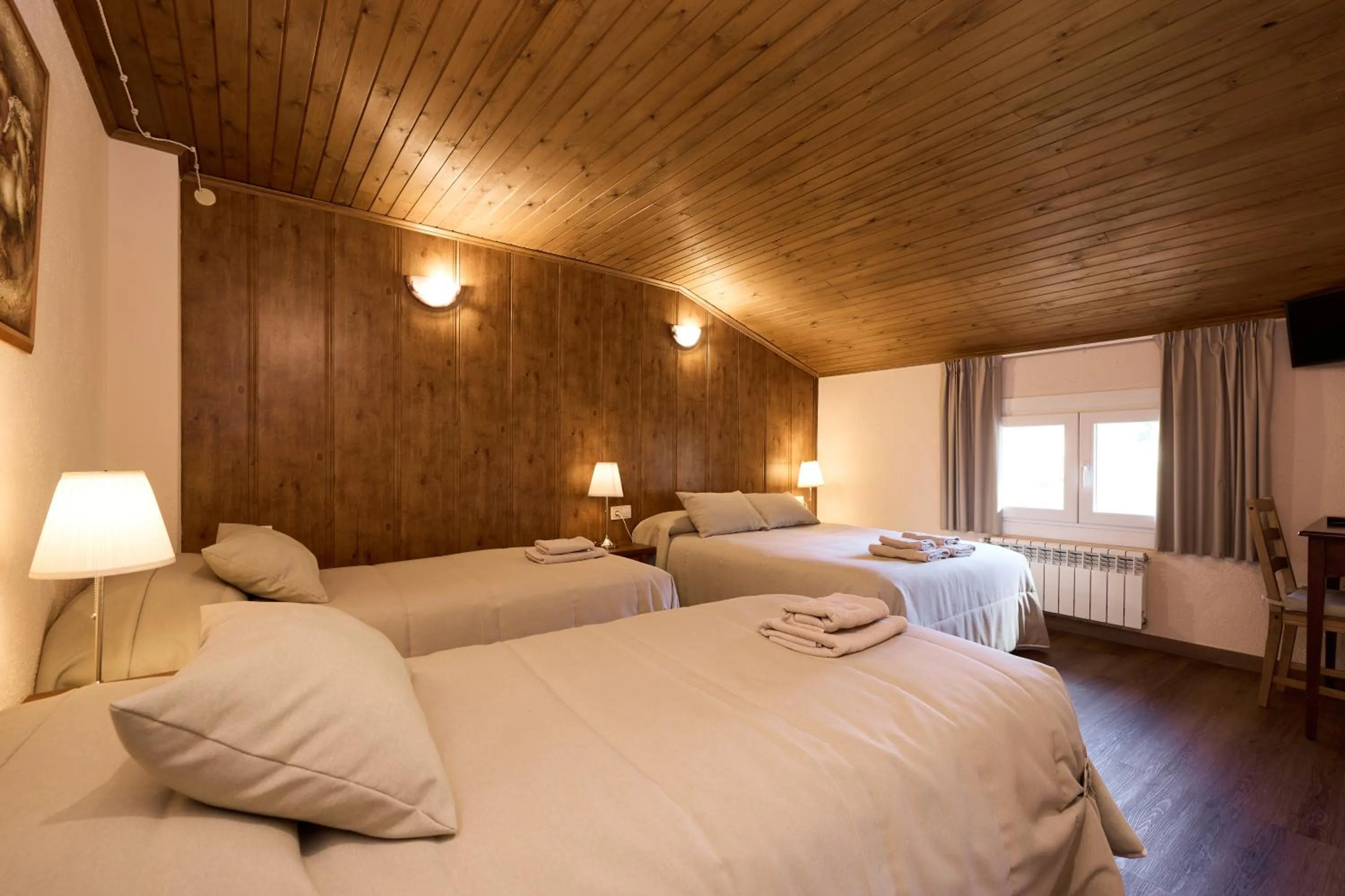 Bed in Hotel Peretol