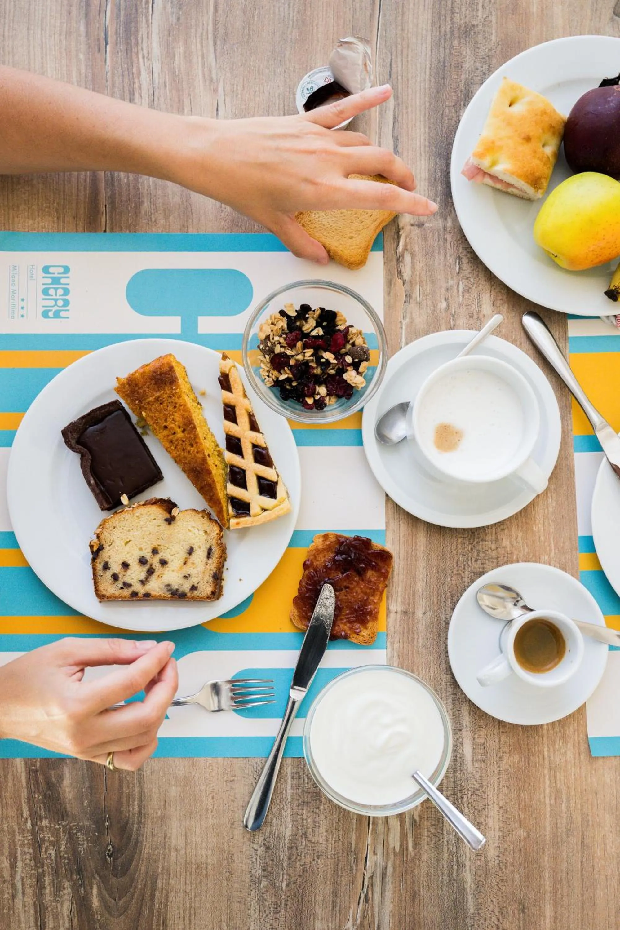 Breakfast in Hotel Chery