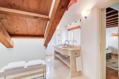 Master Venice Apartments