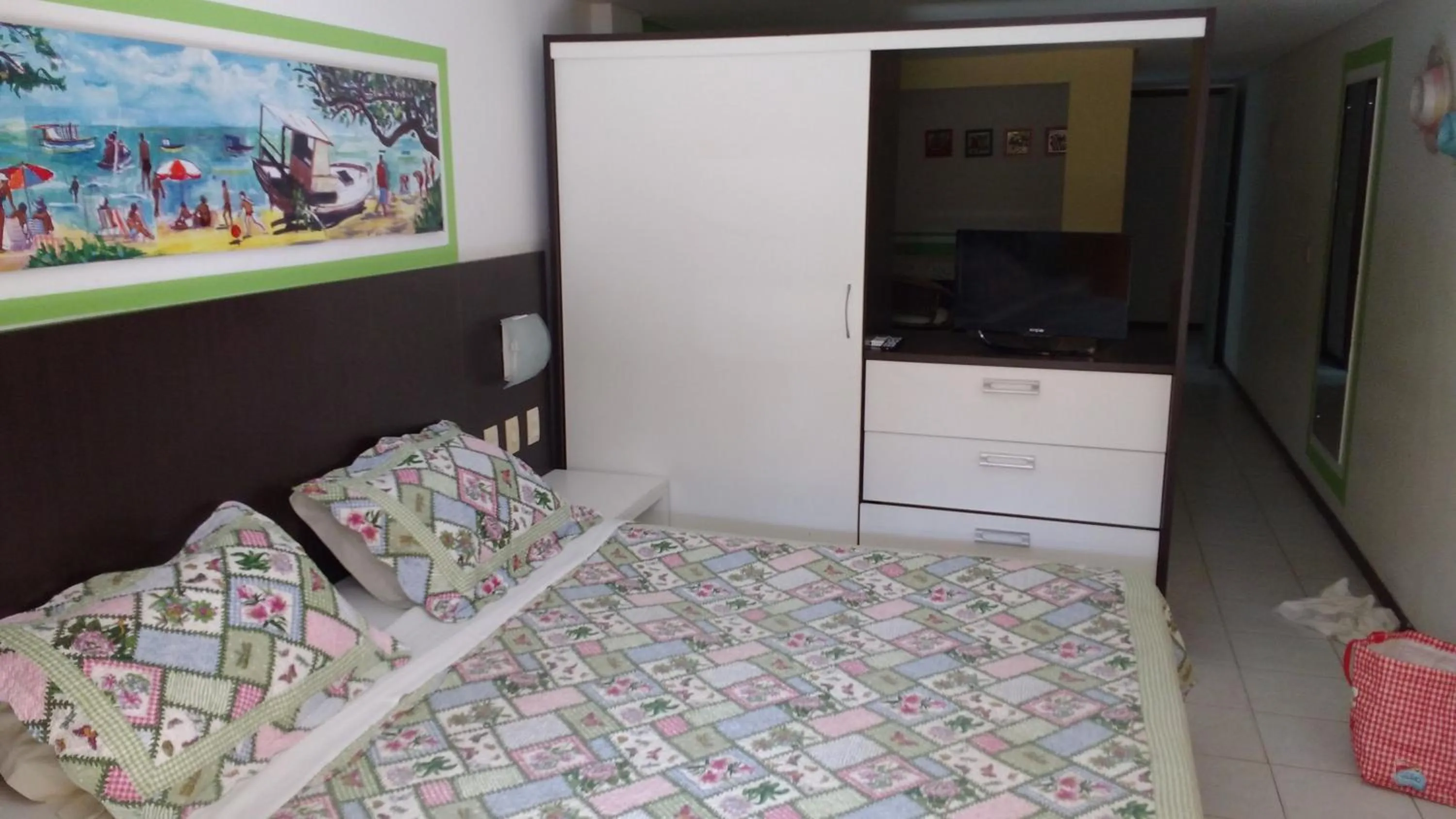 Photo of the whole room, Bed in Pipa's Bay Apartamentos