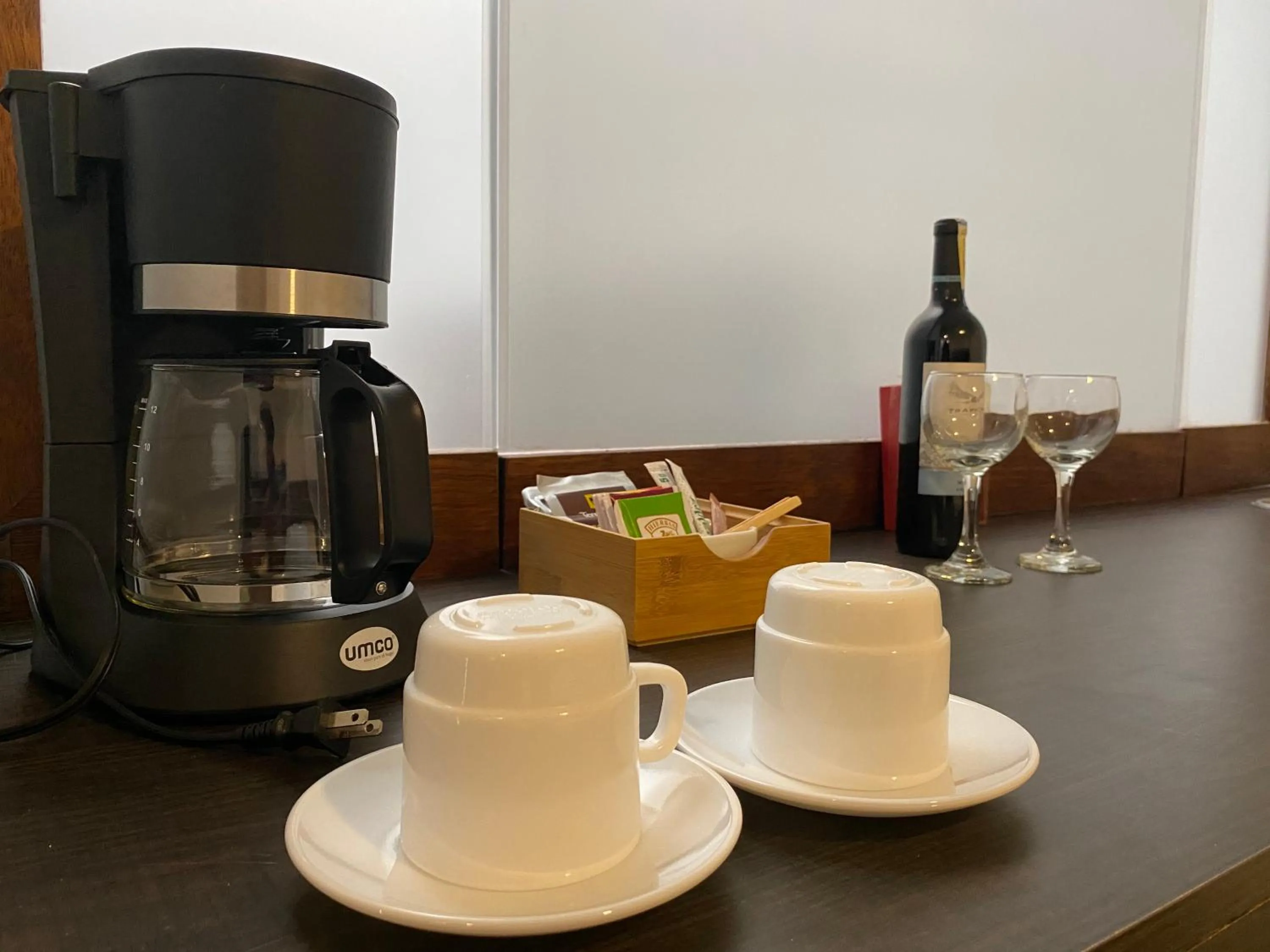 Coffee/tea facilities in Galapagos Sunset Hotel