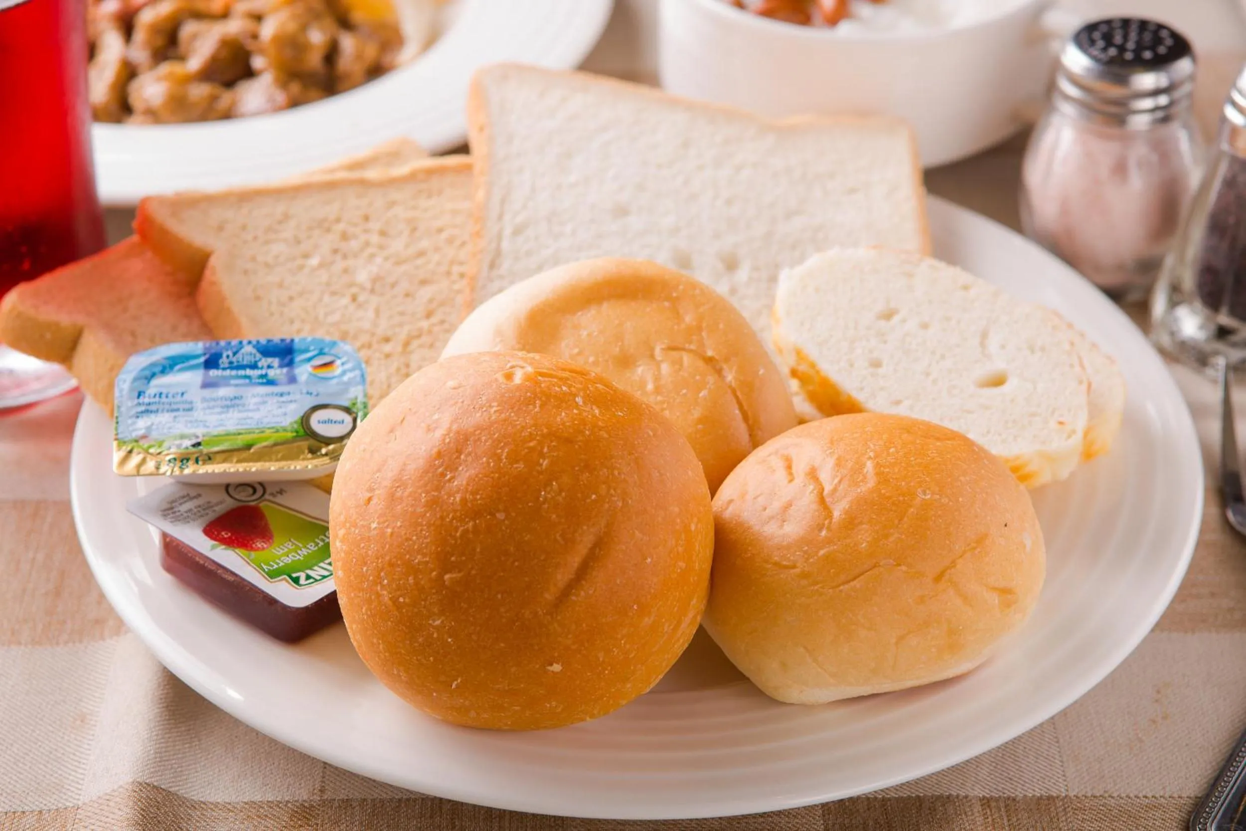 Buffet breakfast in Shui Sha Lian Hotel