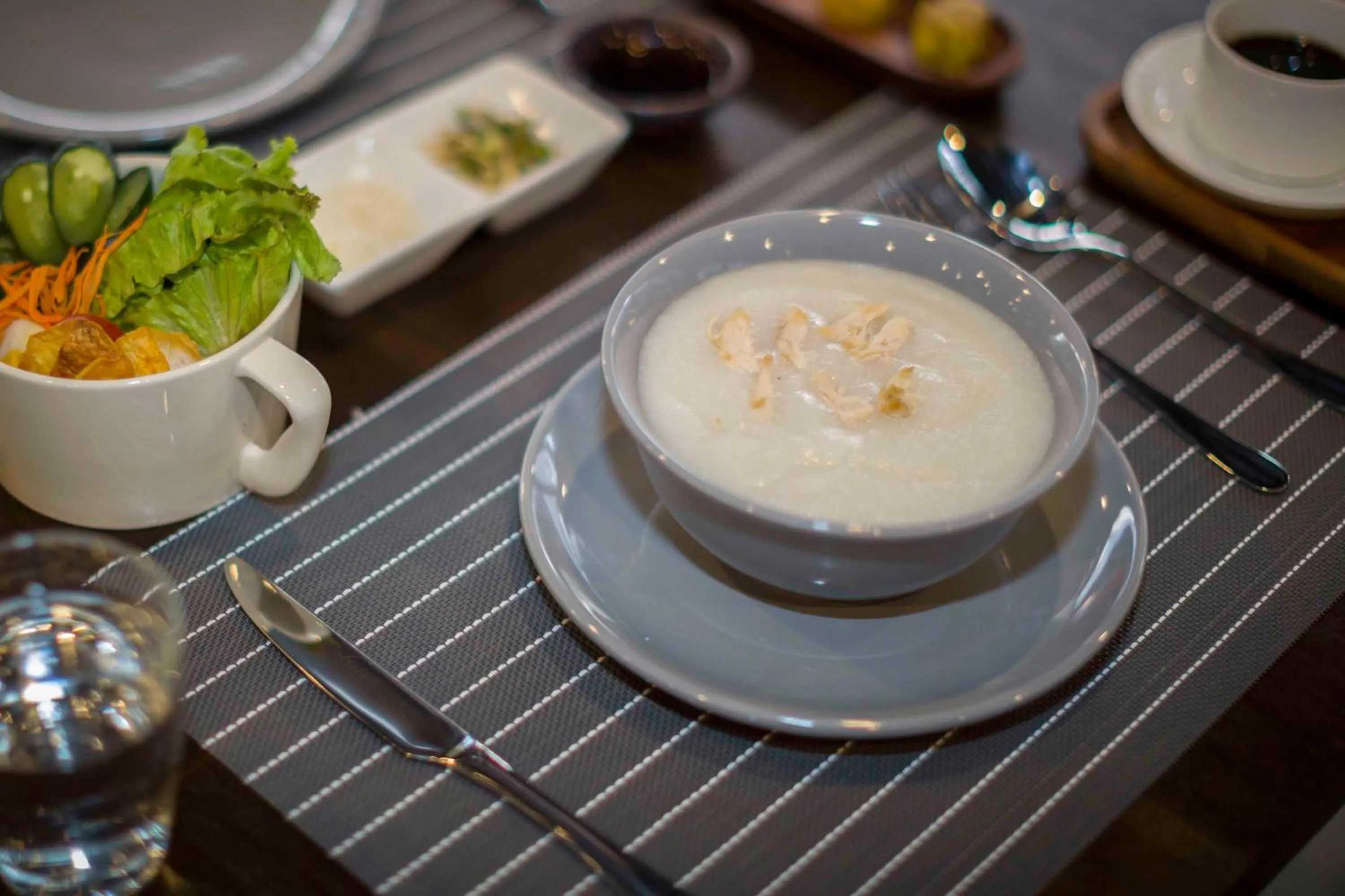 Food in Chotana Villa Hotel Chiang Mai