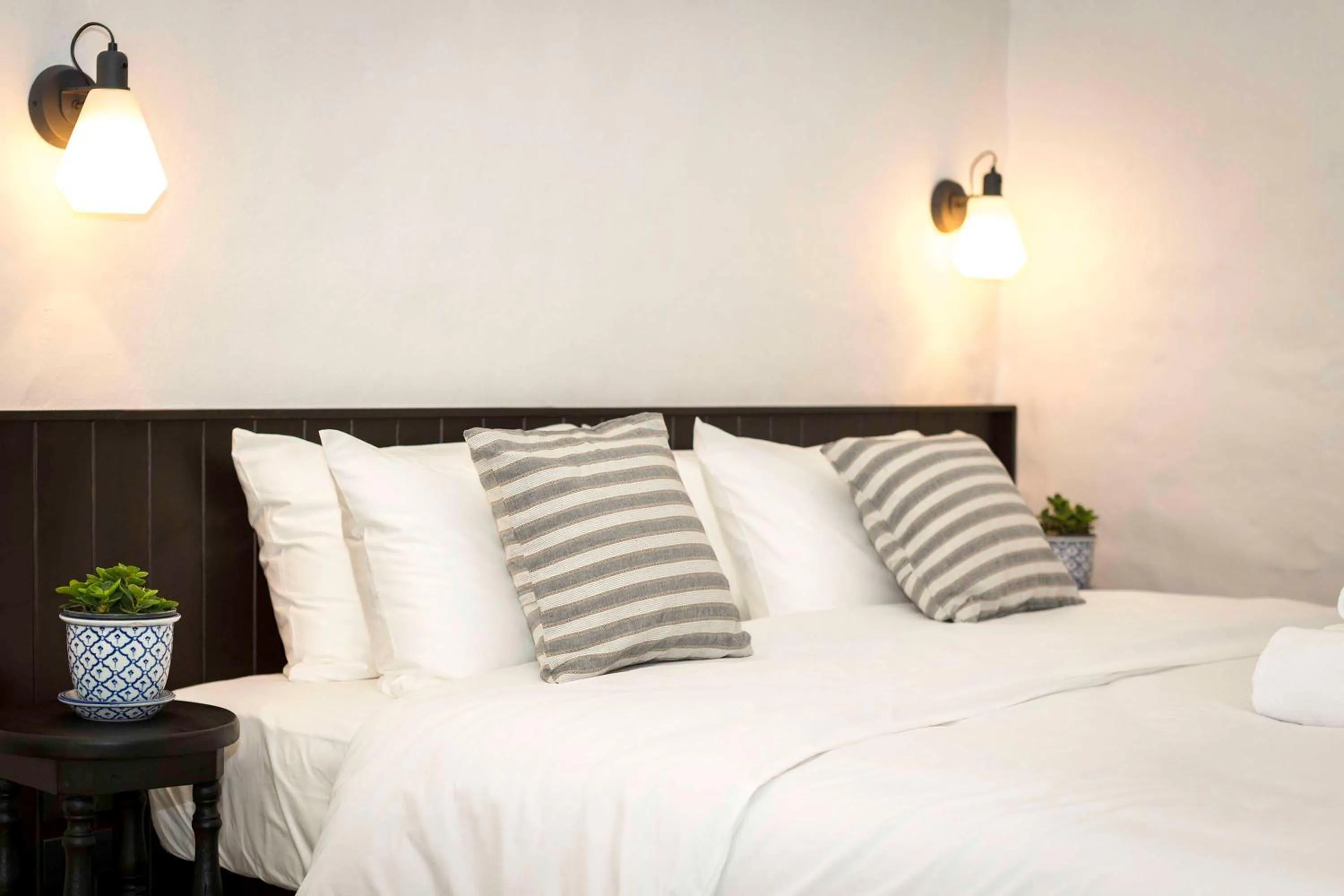 Decorative detail, Bed in Chotana Villa Hotel Chiang Mai