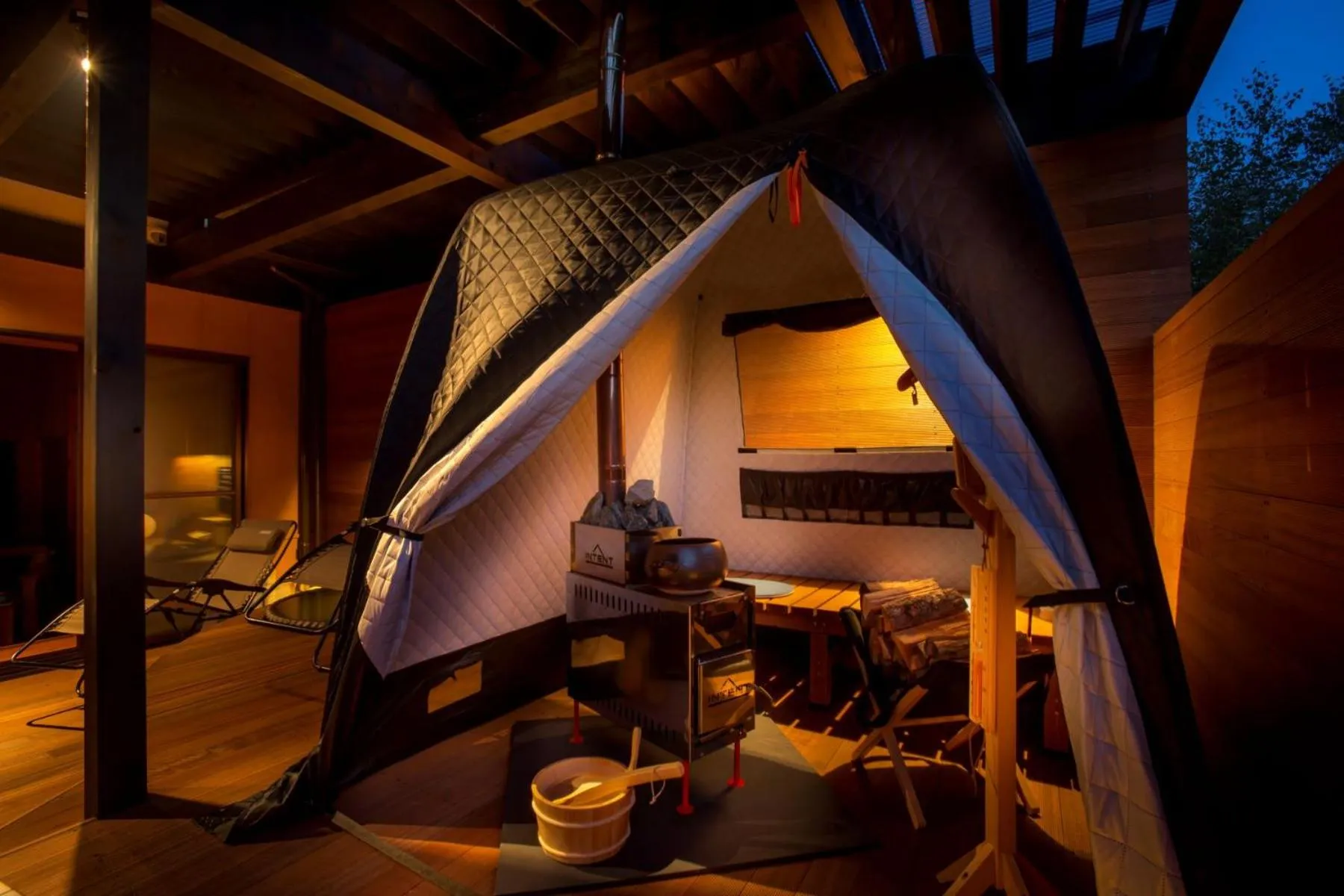 Tsutaya Tokinoyado Kazari