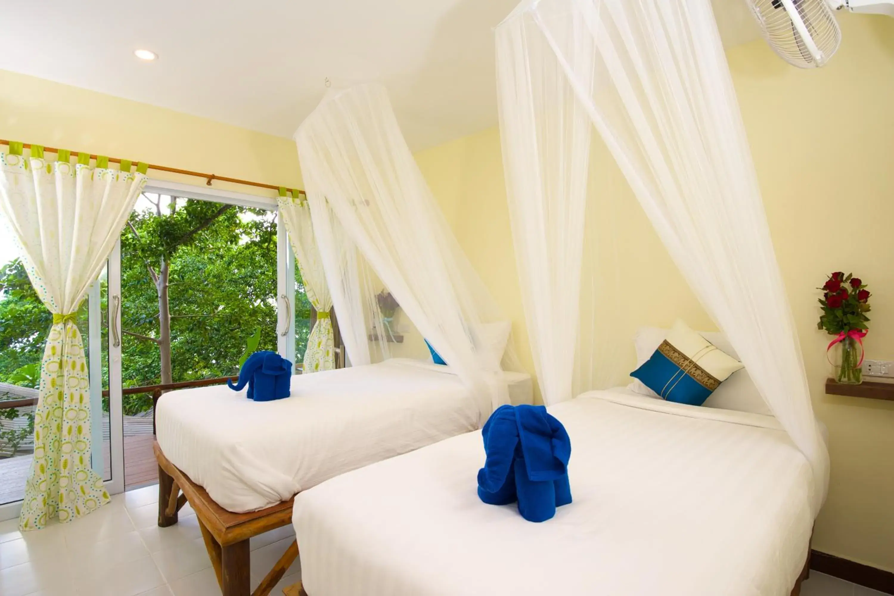 Standard Twin Room in Bubble Bungalow Standard Twin Room in Bubble Bungalow