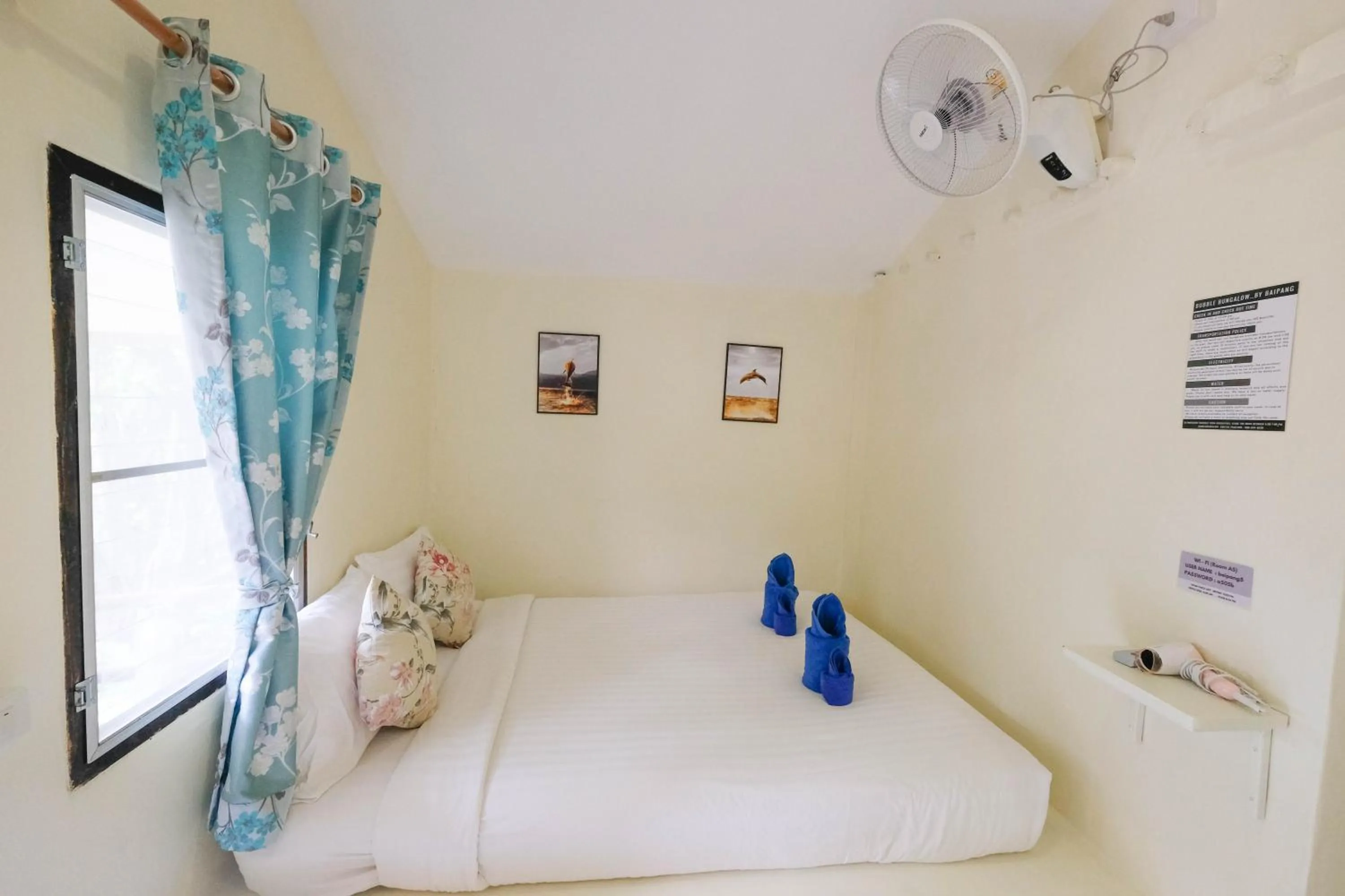 Bed in Bubble Bungalow