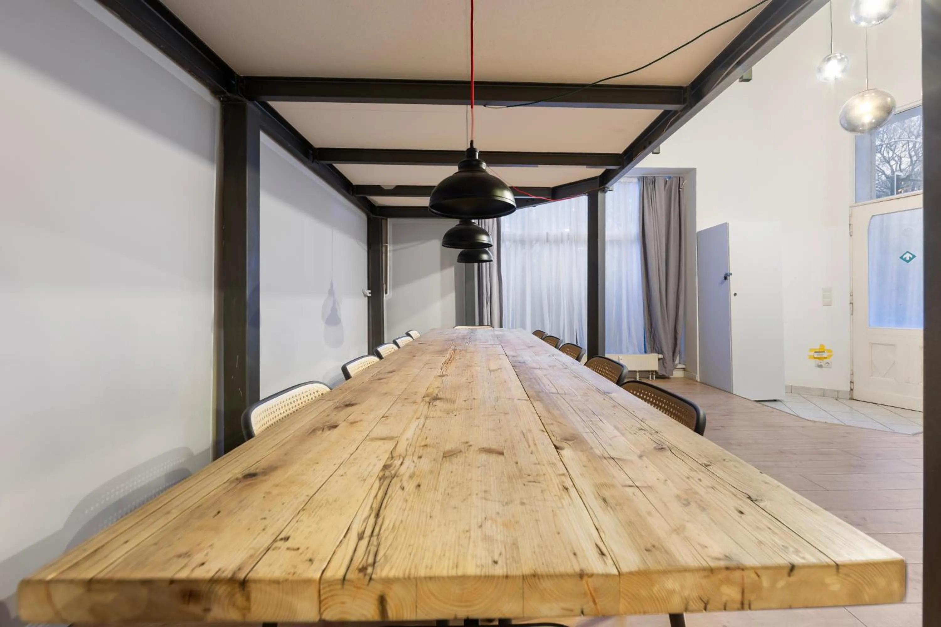 Dining area in Big family apartment Berlin Treptower Park