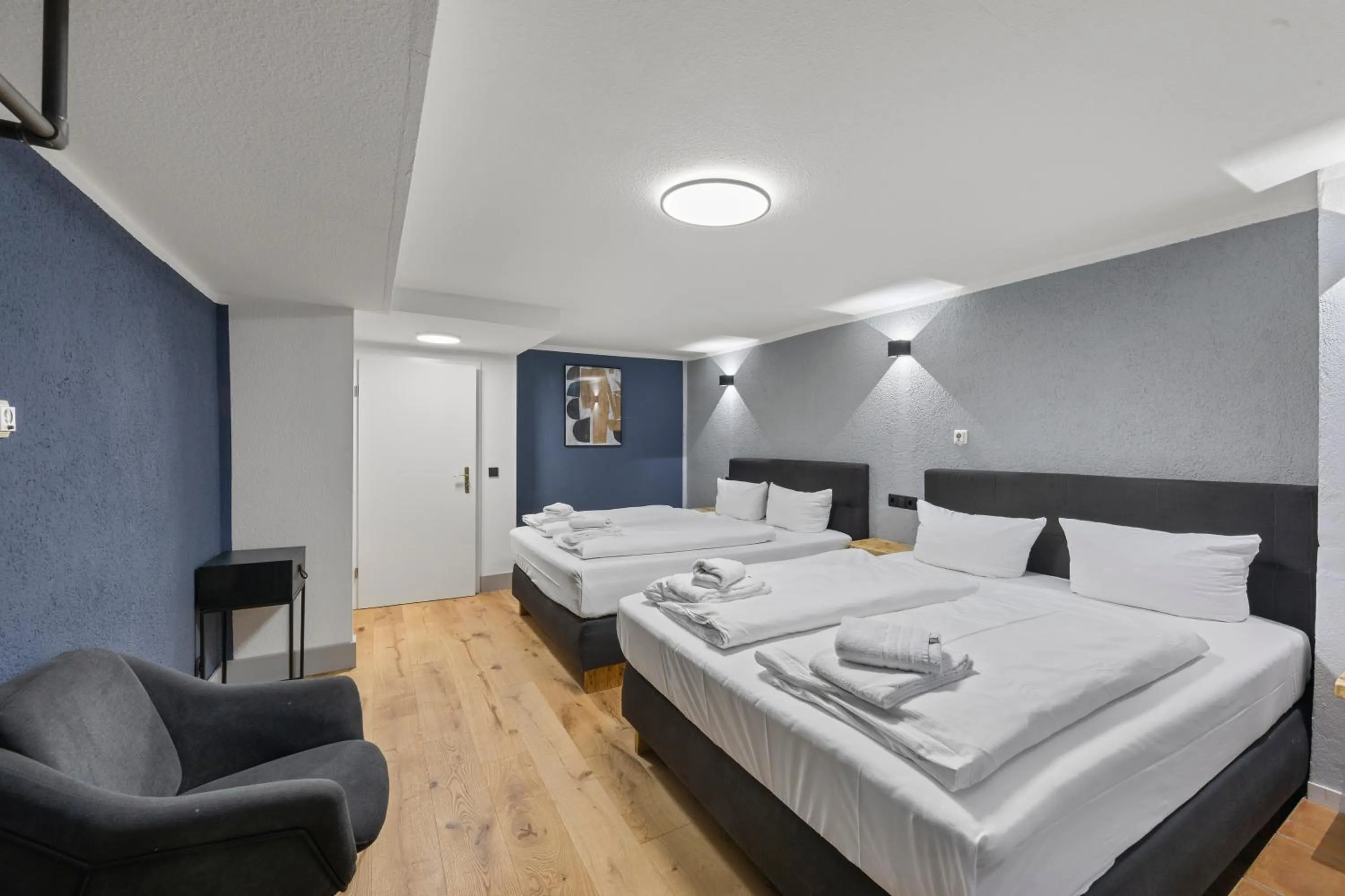 Bedroom, Bed in Big family apartment Berlin Treptower Park