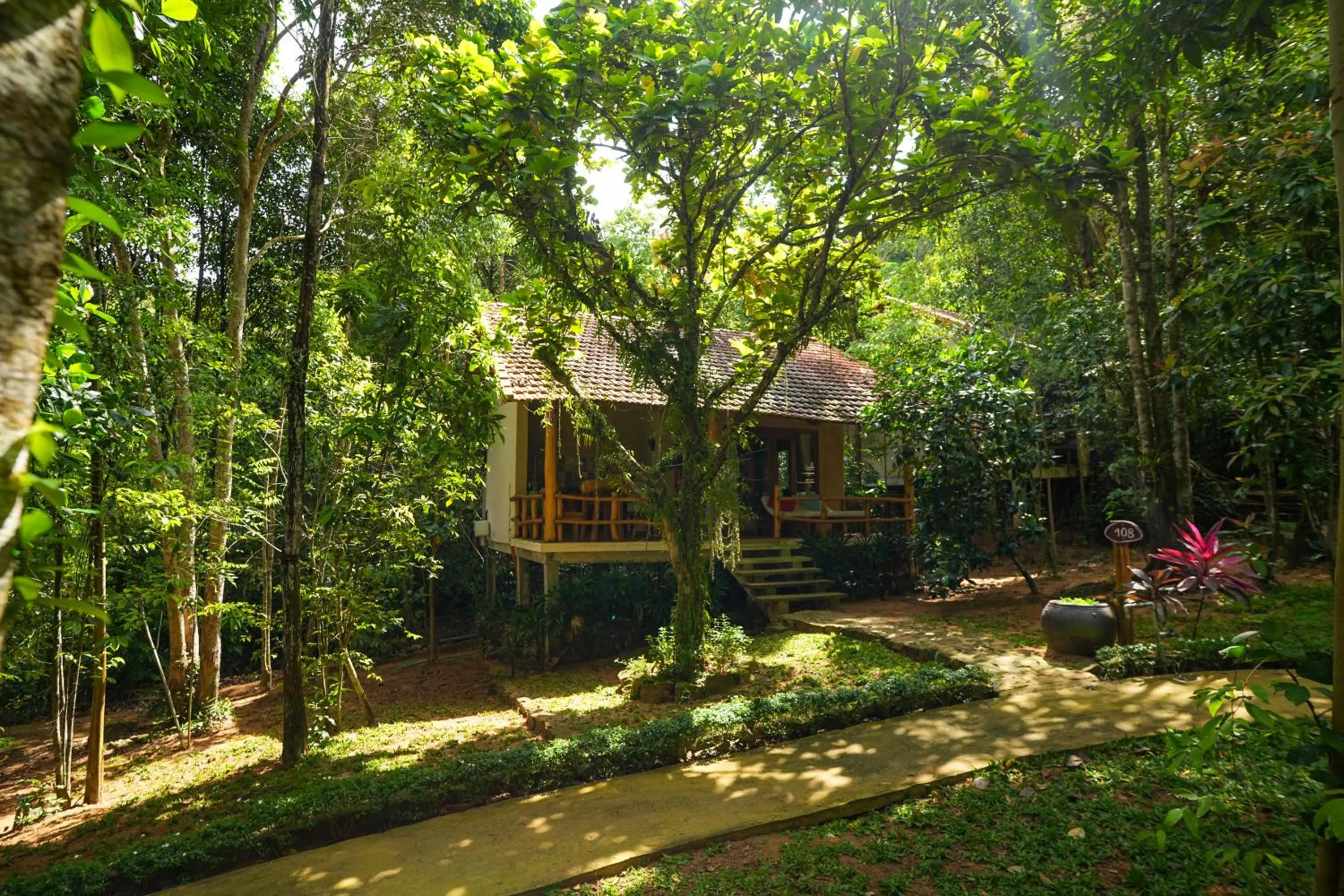 Property building in Valley Village Phu Quoc