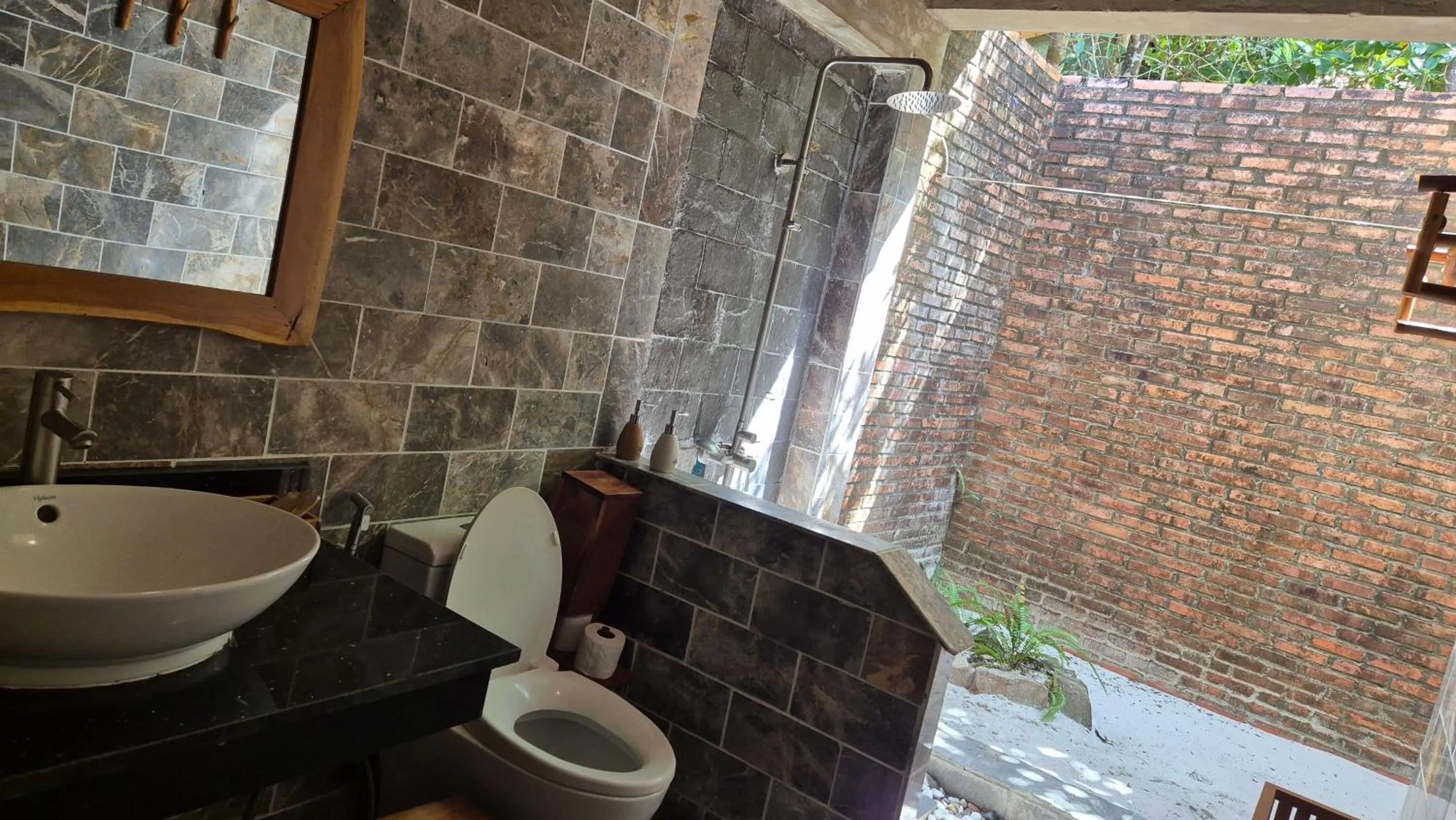 Bathroom in Valley Village Phu Quoc