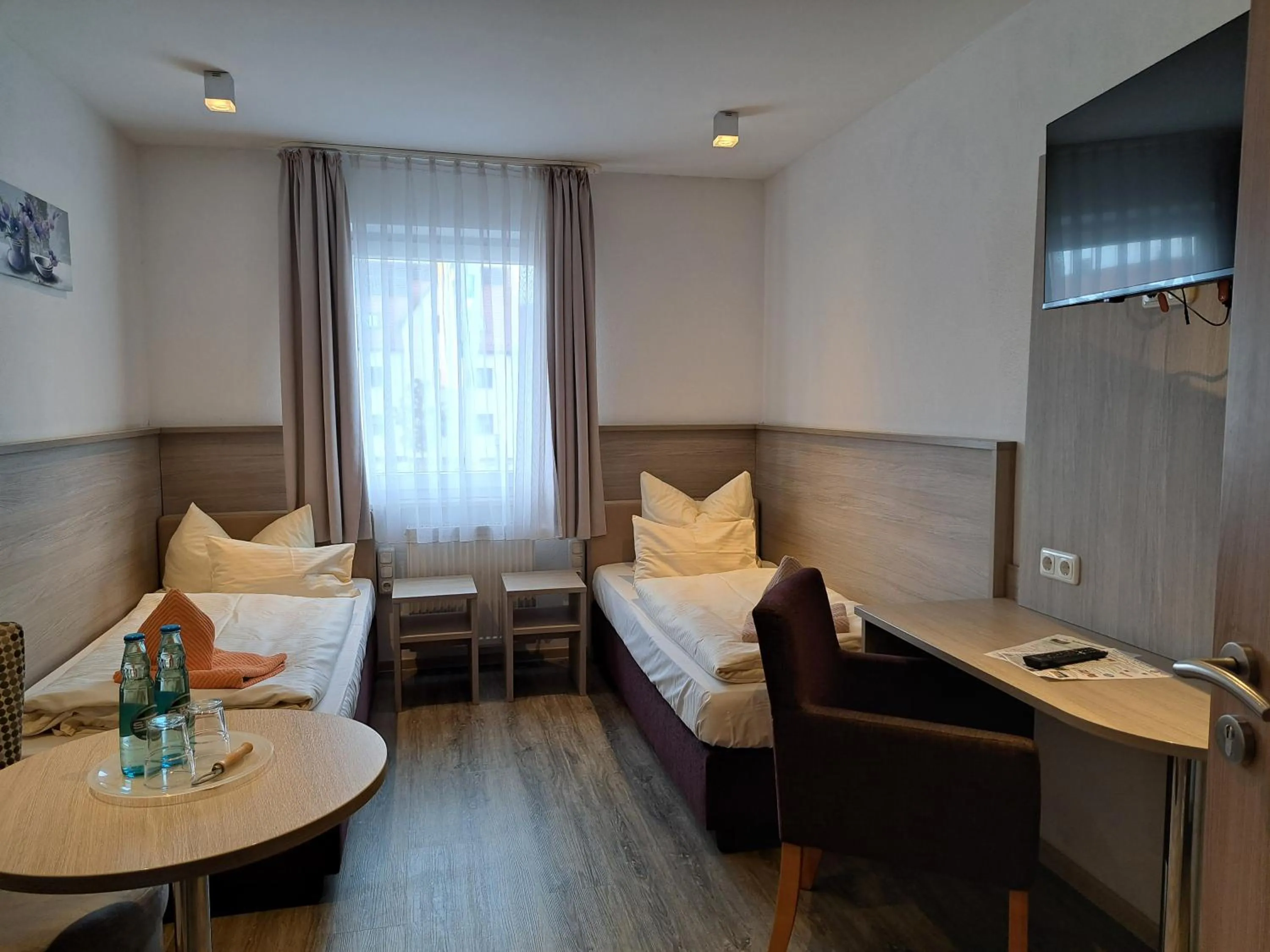 Photo of the whole room, Bed in Rathausstuben