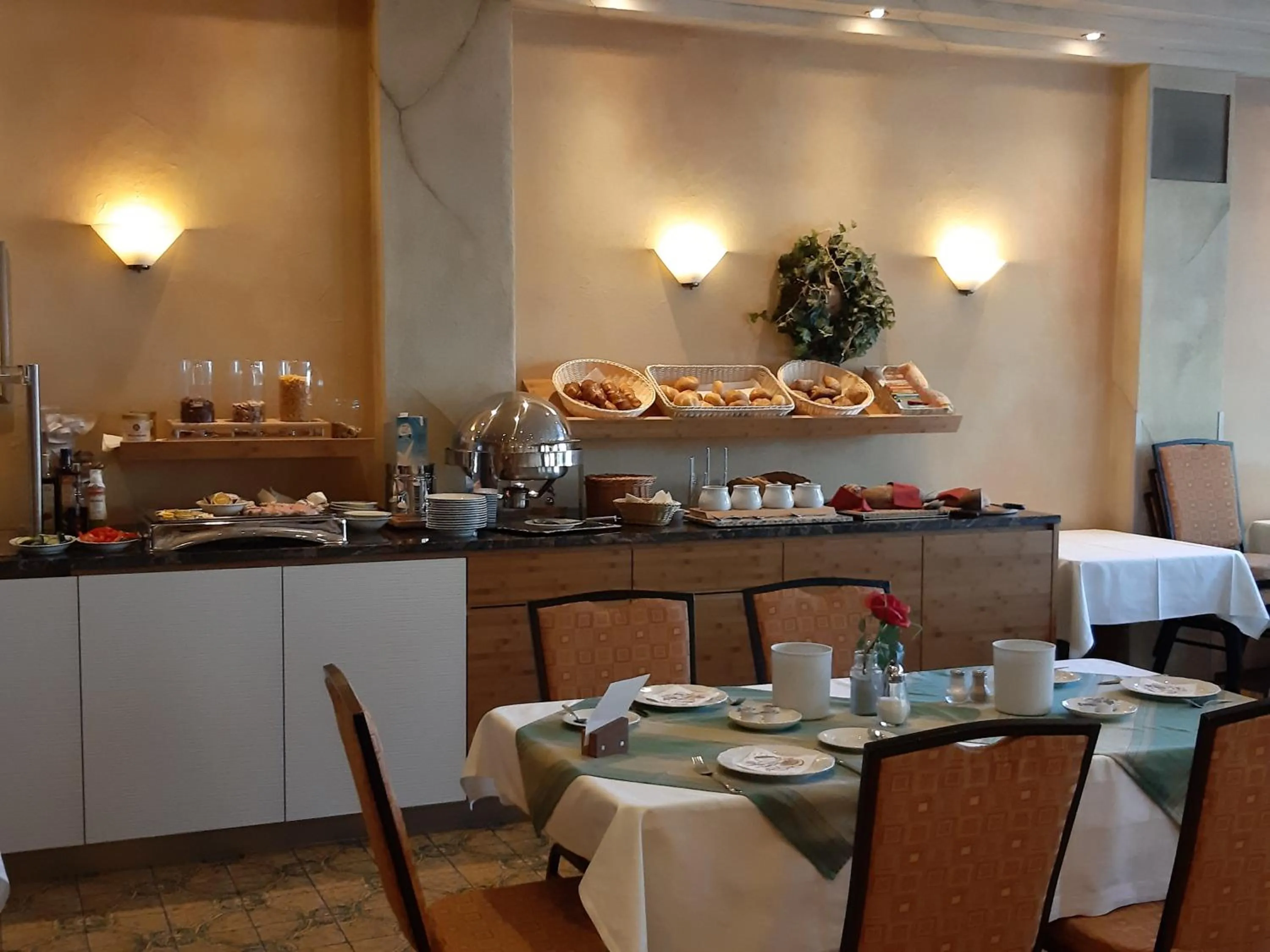 Buffet breakfast in Rathausstuben