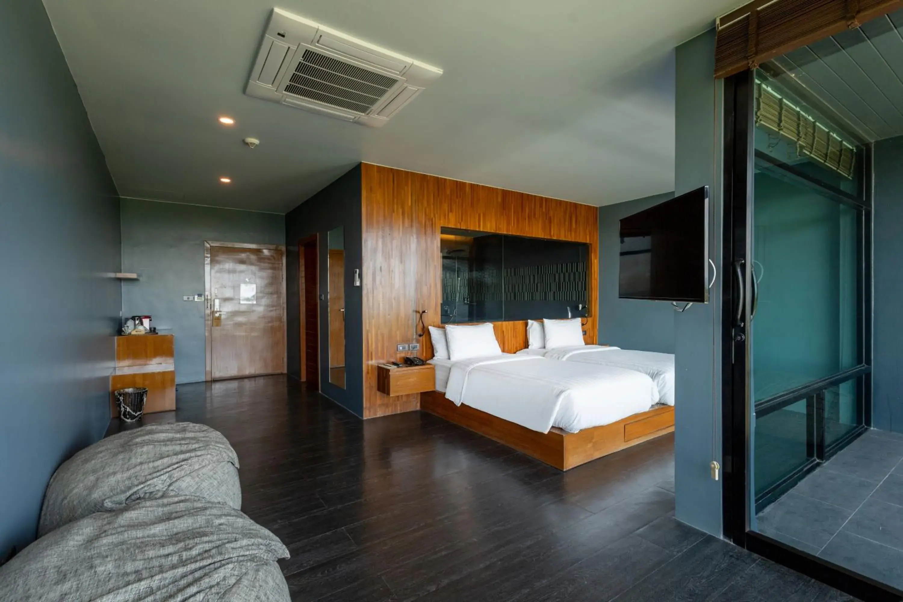 Deluxe Double or Twin Room with Balcony in The Paz Resort Khao Yai Deluxe Double or Twin Room with Balcony in The Paz Resort Khao Yai