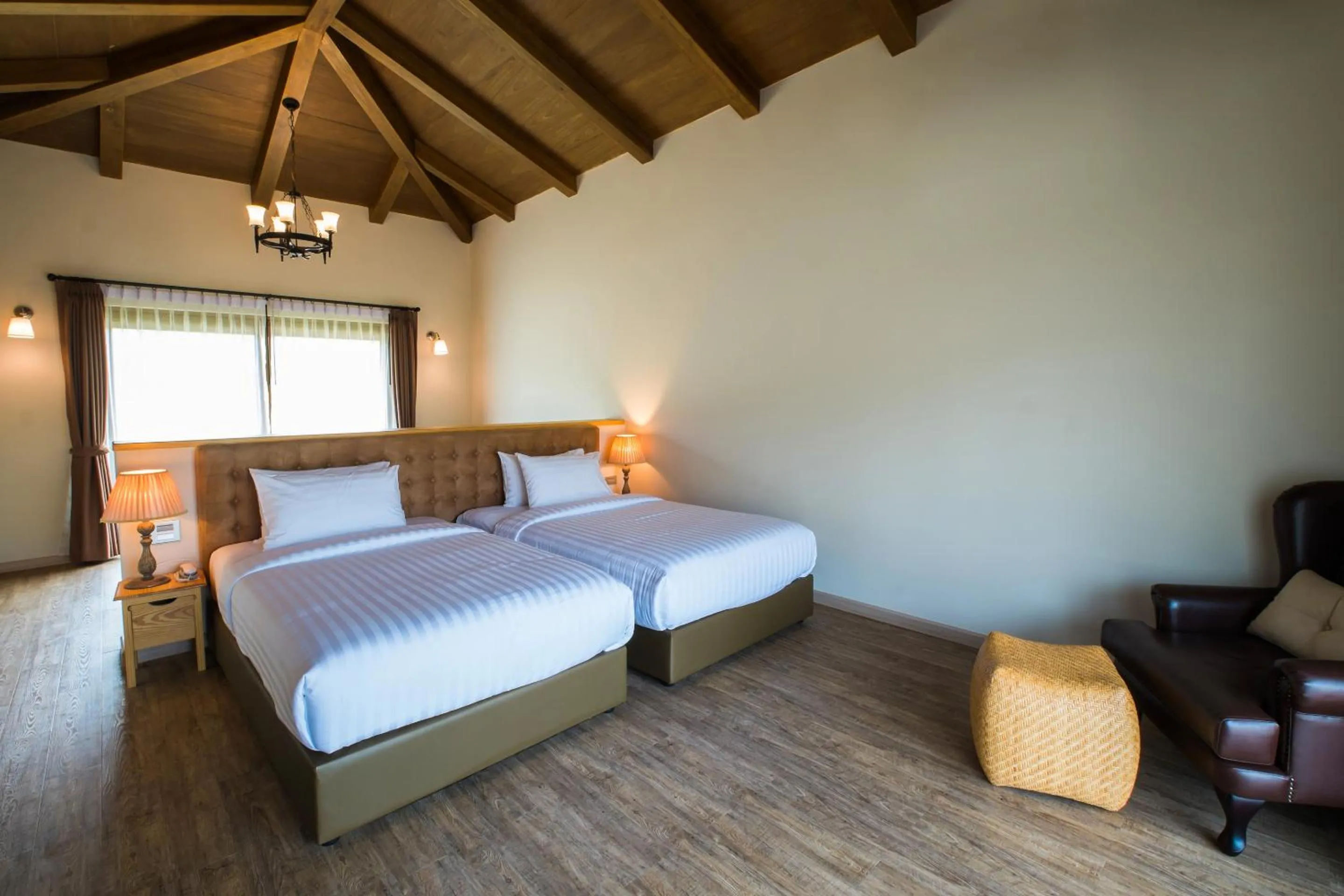 Bed in Mela Garden Retreat Cottage