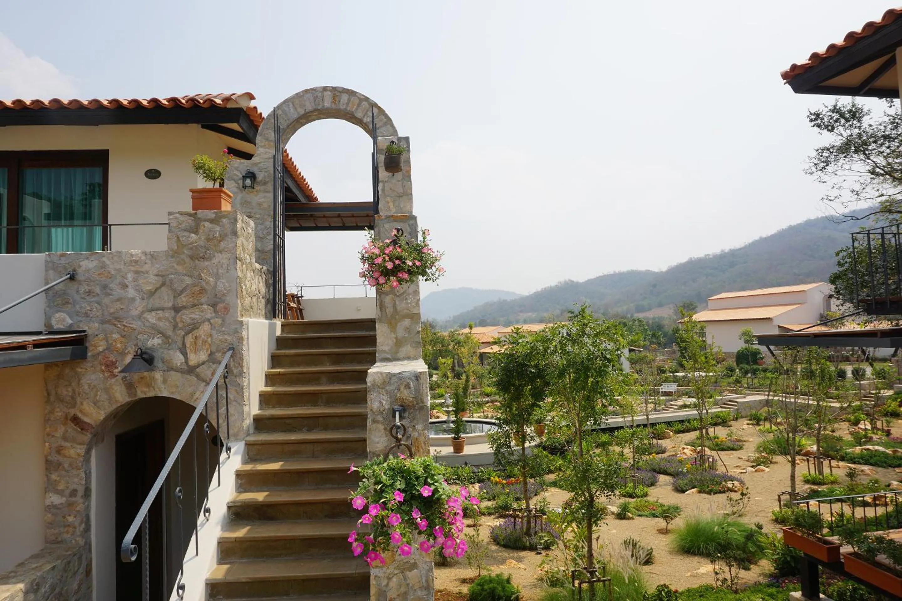 Mountain view in Mela Garden Retreat Cottage