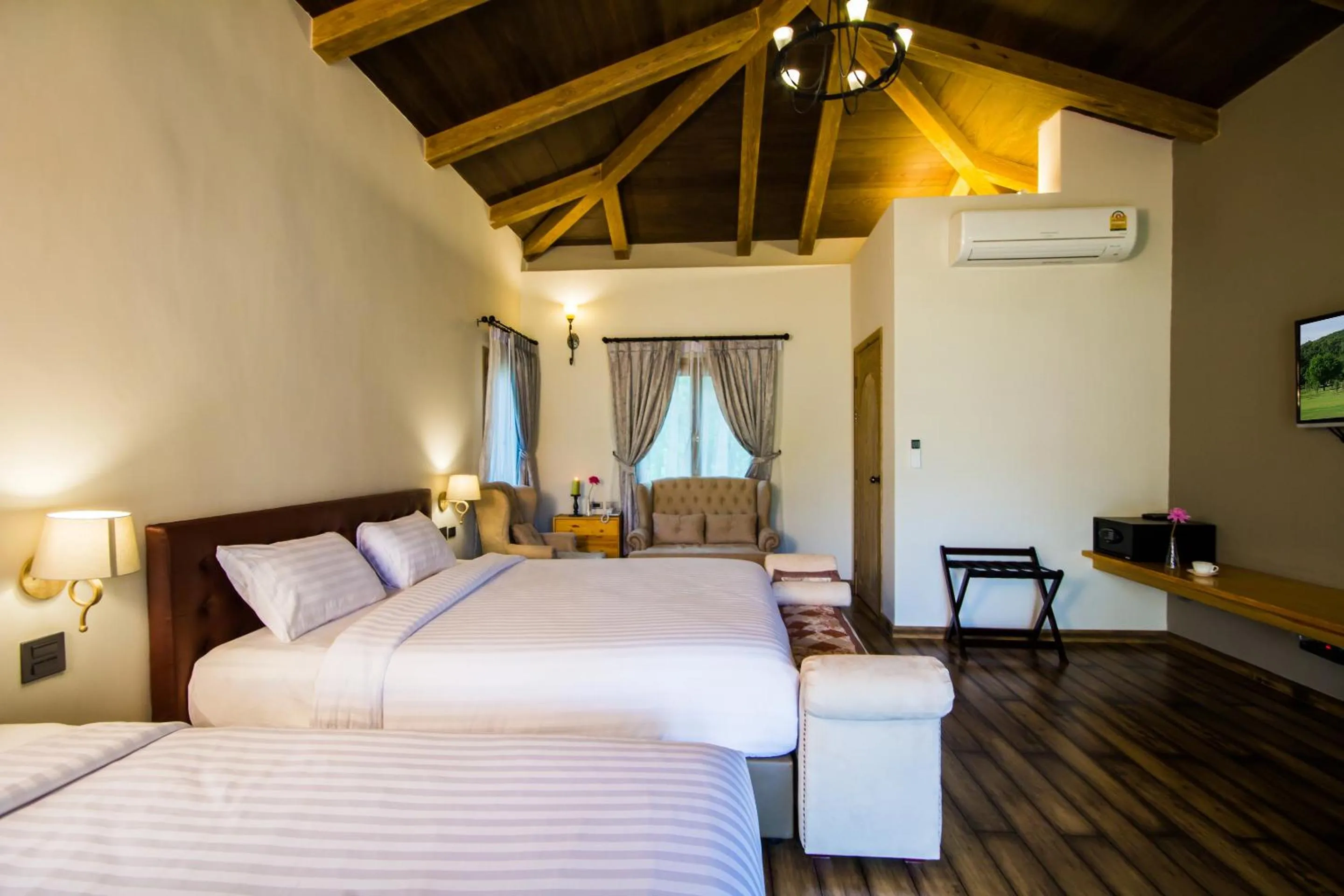 Bedroom, Bed in Mela Garden Retreat Cottage