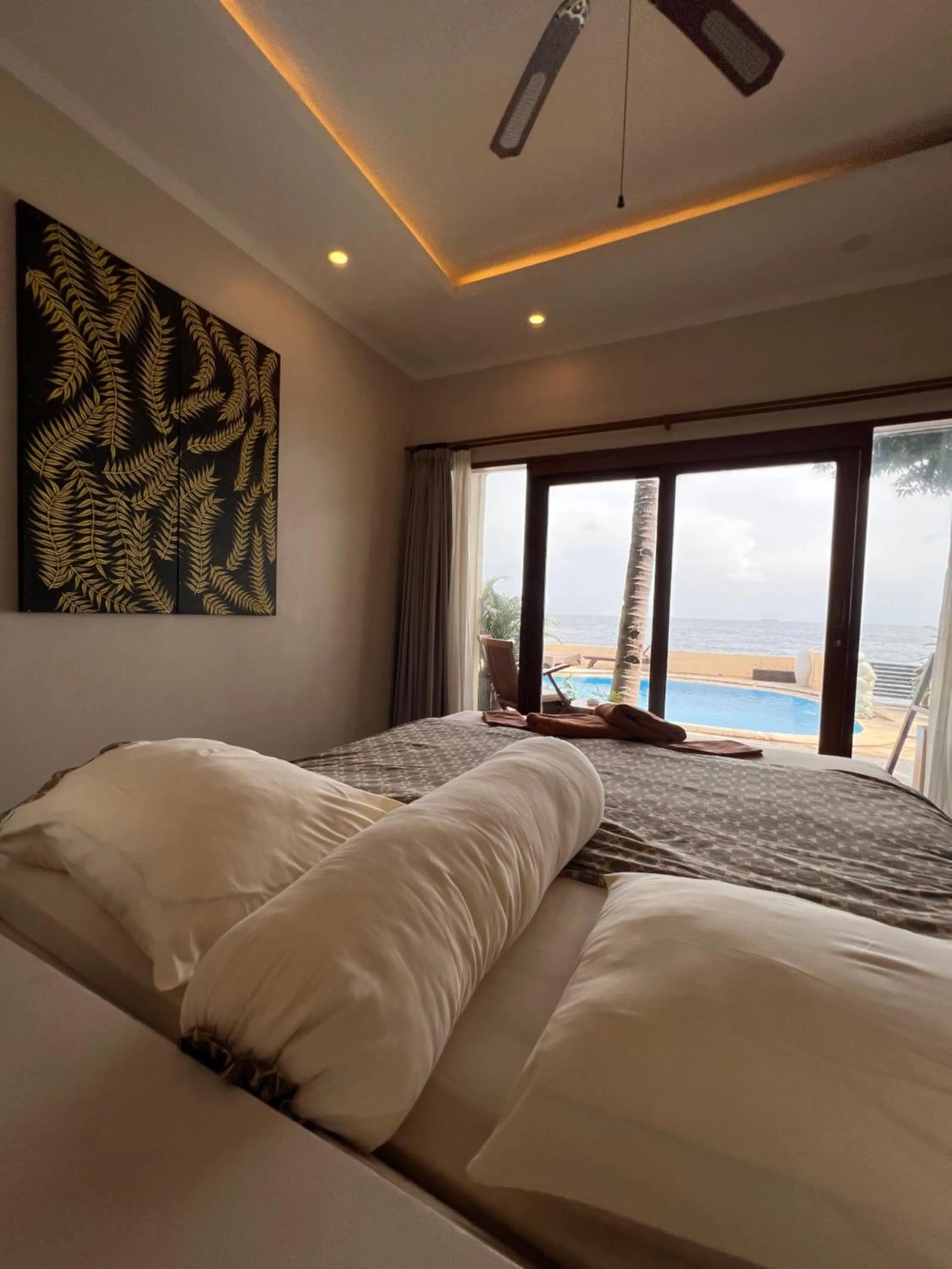 Bedroom, Bed in Relax Bali Dive & SPA ocean front resort