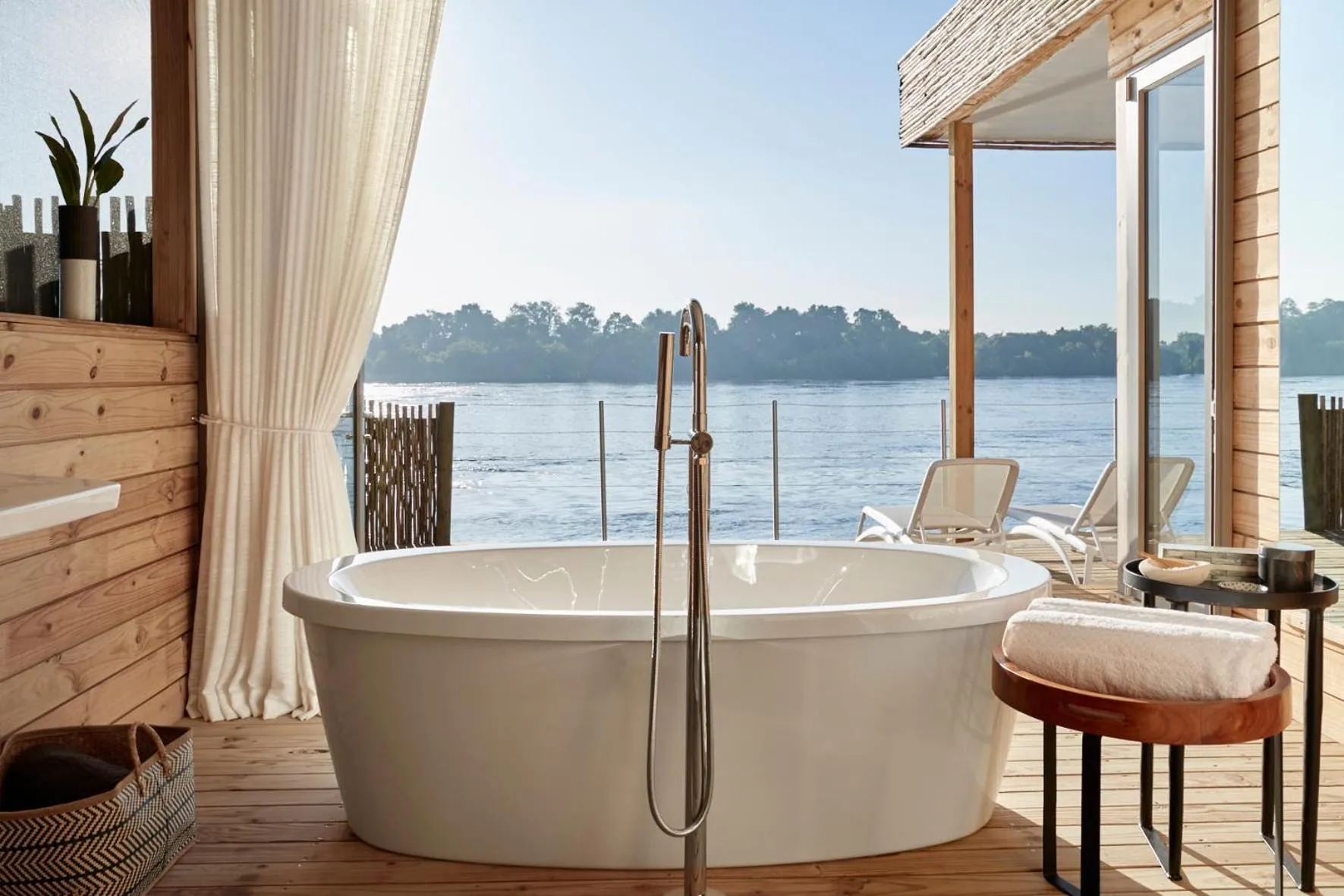 Shower in Victoria Falls River Lodge