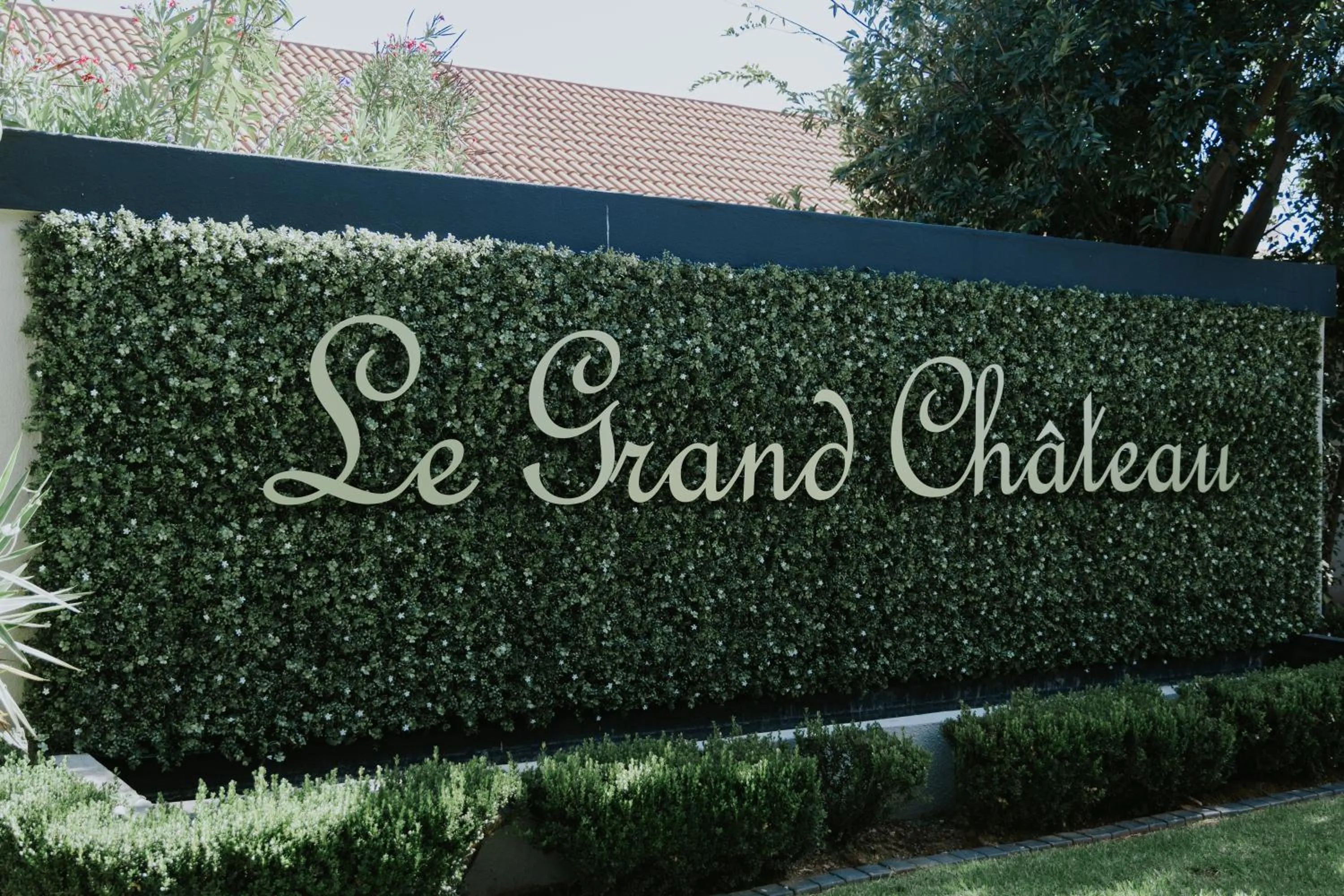 Garden in Le Grand Chateau Hotel