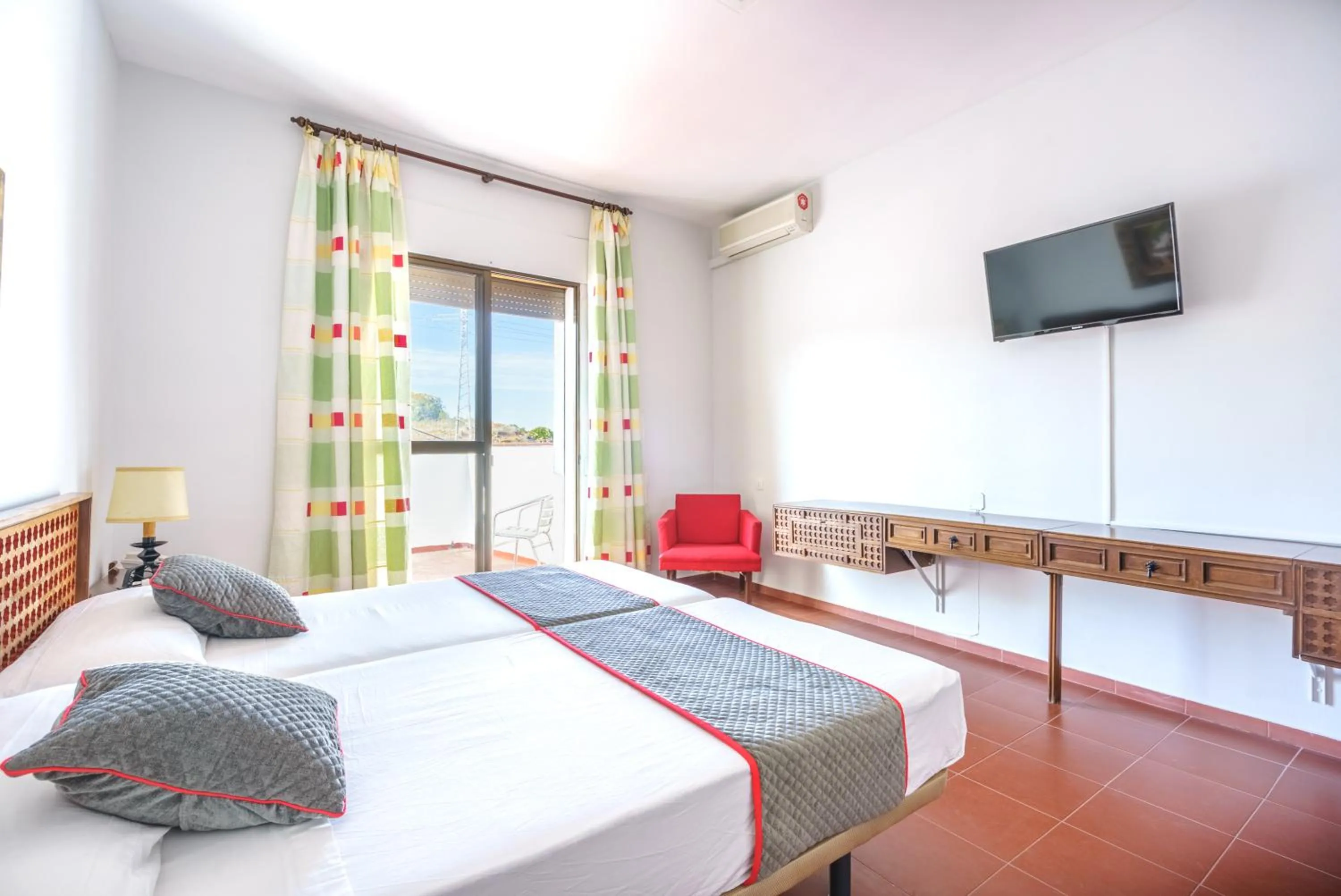 Bedroom, Bed in Venta del Alto Hotel las Cumbres by Vivere Stays