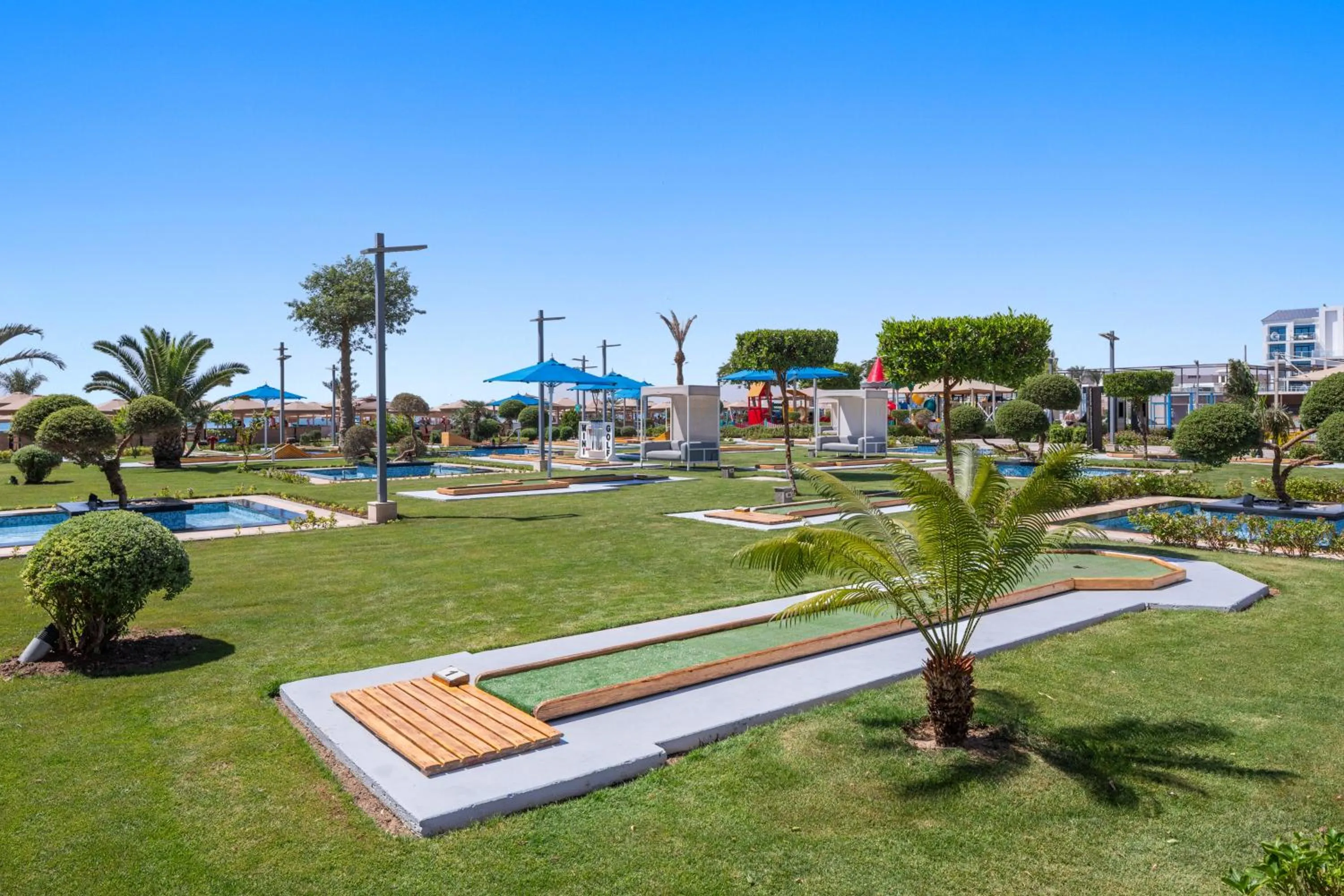 Minigolf in Pickalbatros White Beach Resort - Hurghada