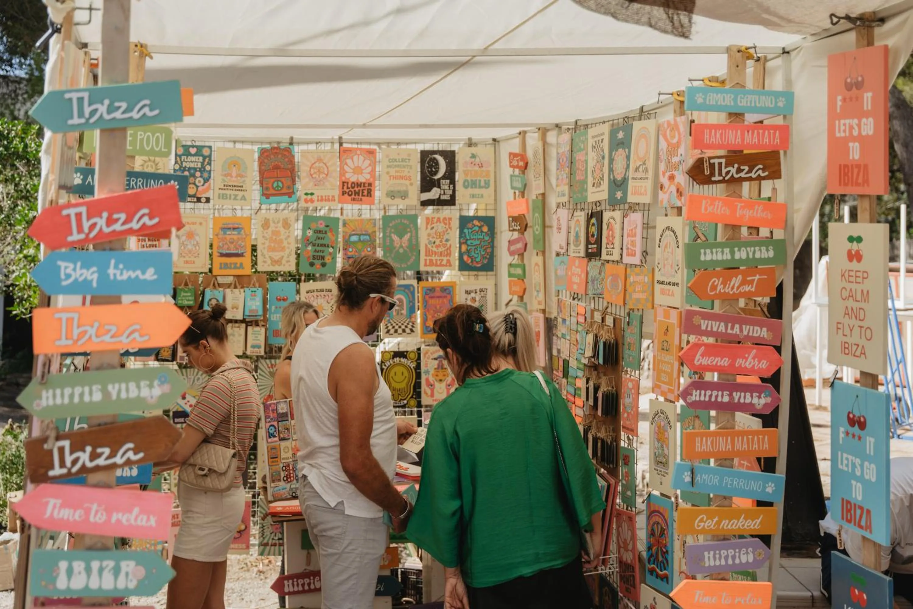 Supermarket/grocery shop in FERGUS Style Punta Arabi