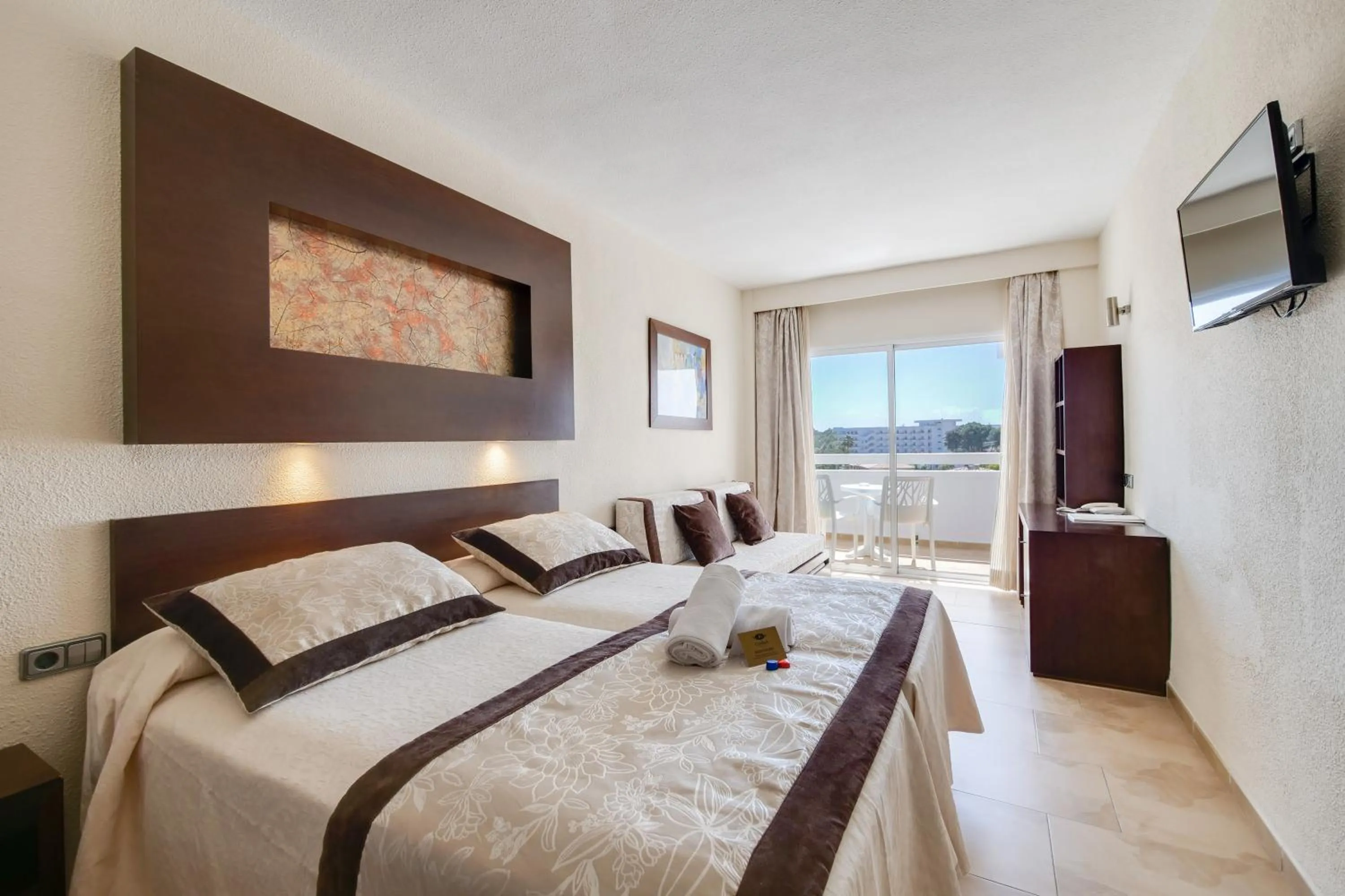 Bed in Hotel Condesa