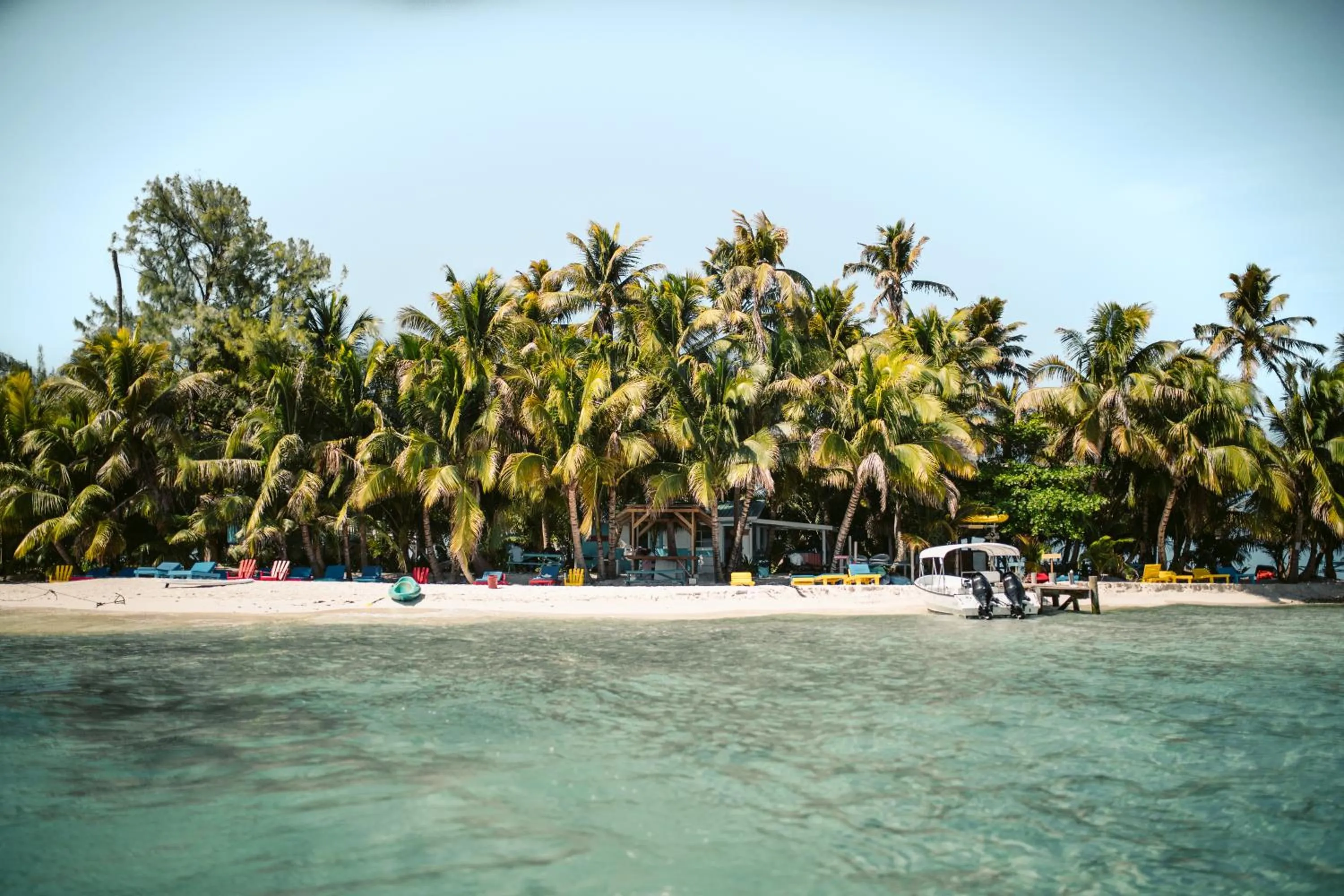 Natural landscape in Ranguana Caye Cabanas