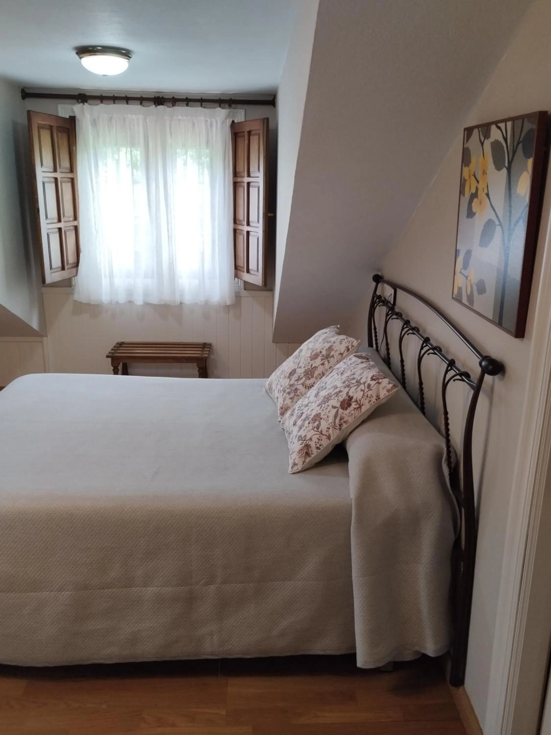 Bed in Hotel Los Hidalgos