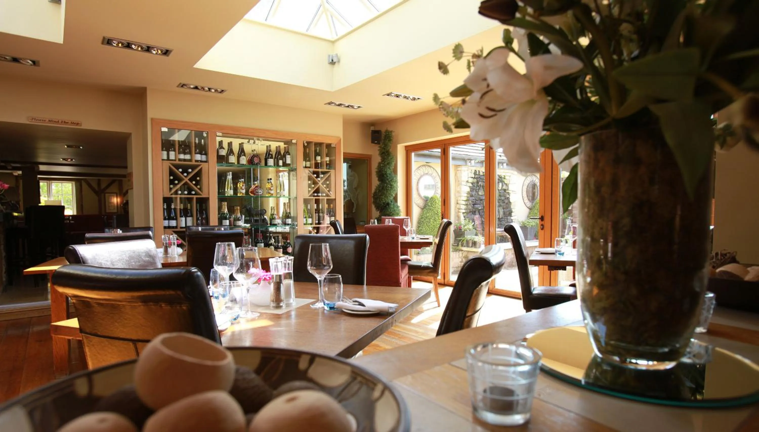 Day in The Black Horse at Ireland