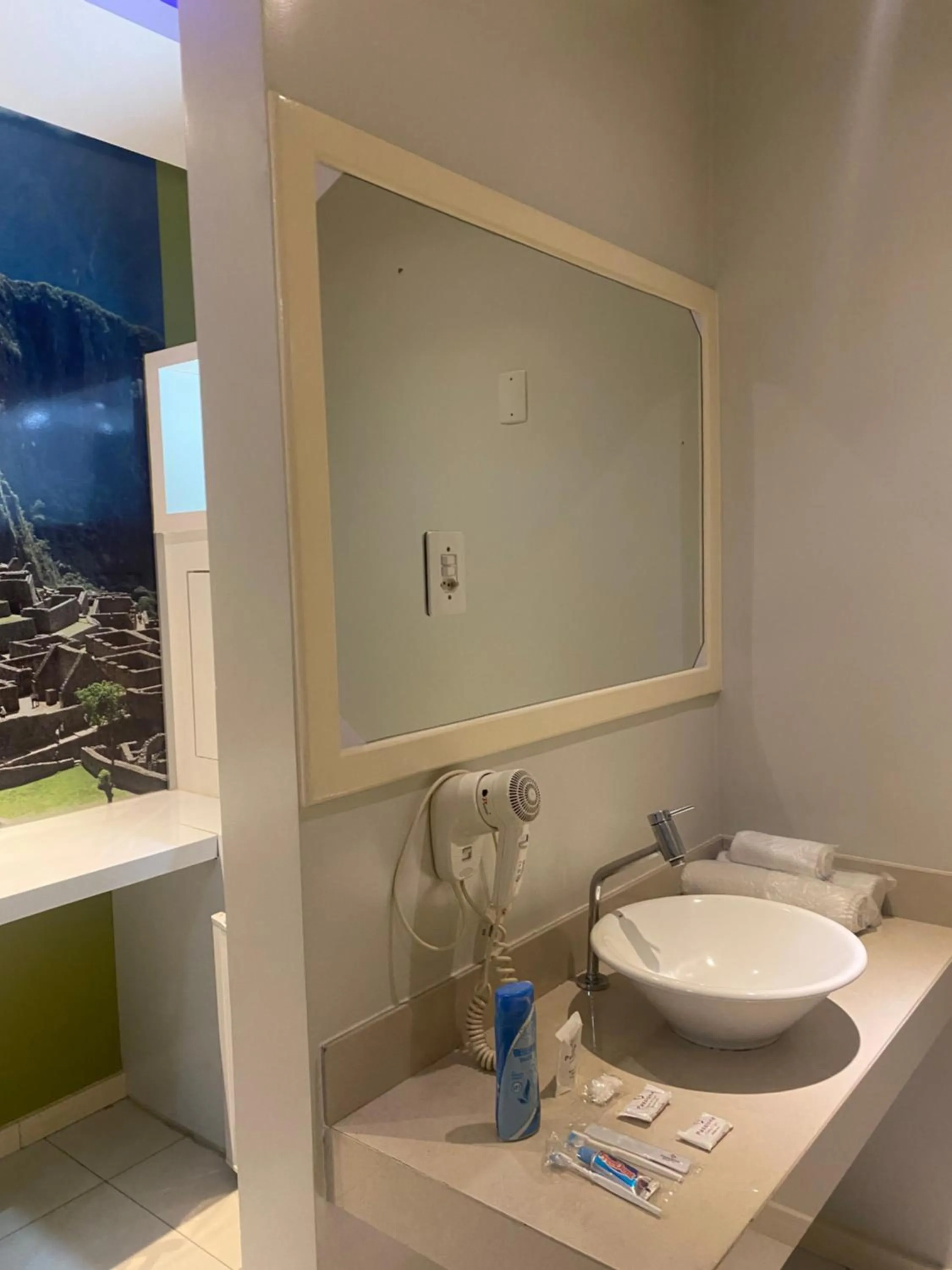 Bathroom in Passione Criciúma - Adult Only