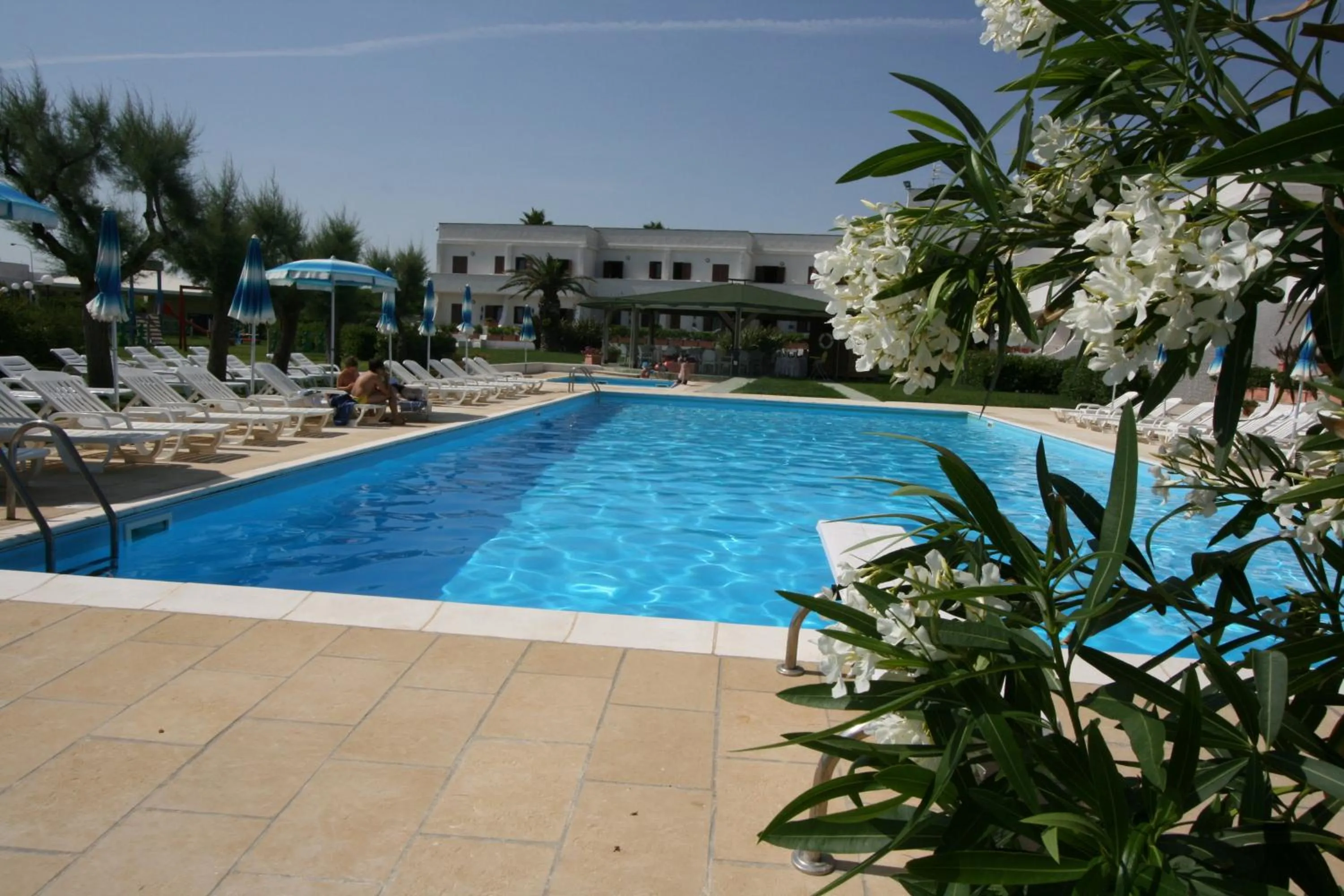 Day in Residence Club Barbara