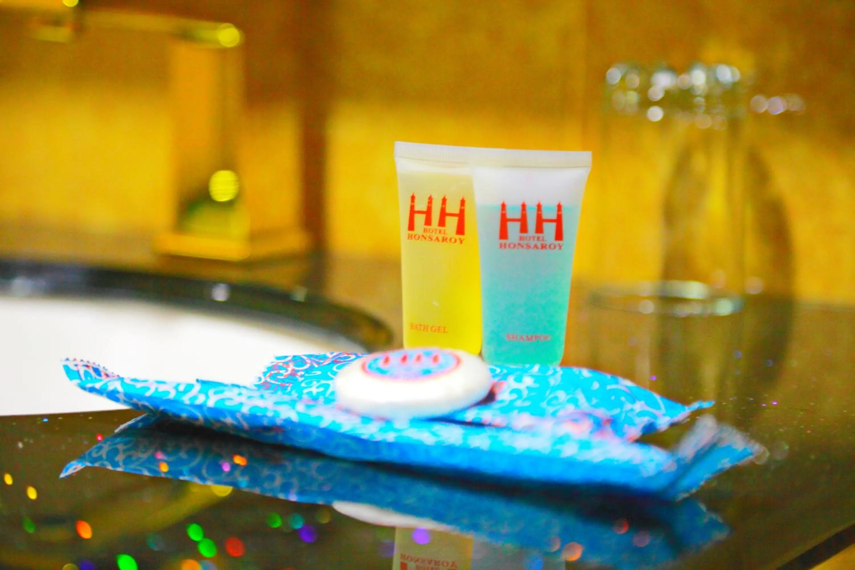 Bathroom in HON SAROY - immerse atmosphere in the epoch of the khans