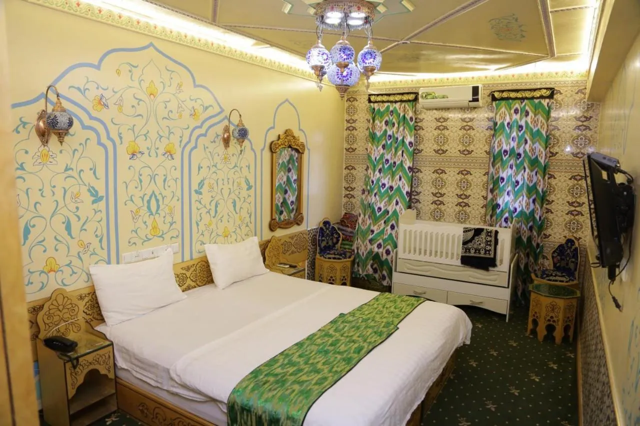 Bed in HON SAROY - immerse atmosphere in the epoch of the khans