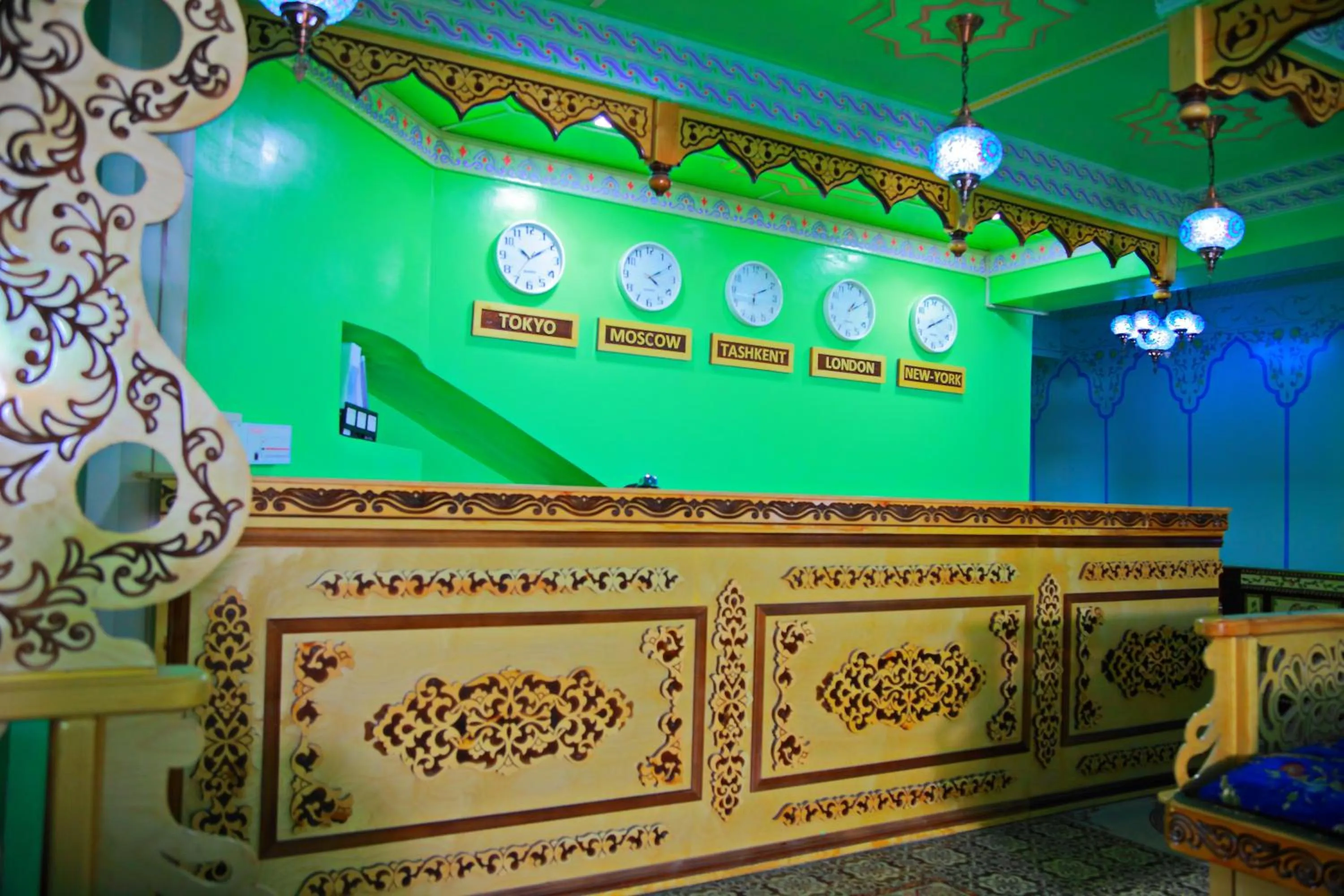 Day in HON SAROY - immerse atmosphere in the epoch of the khans