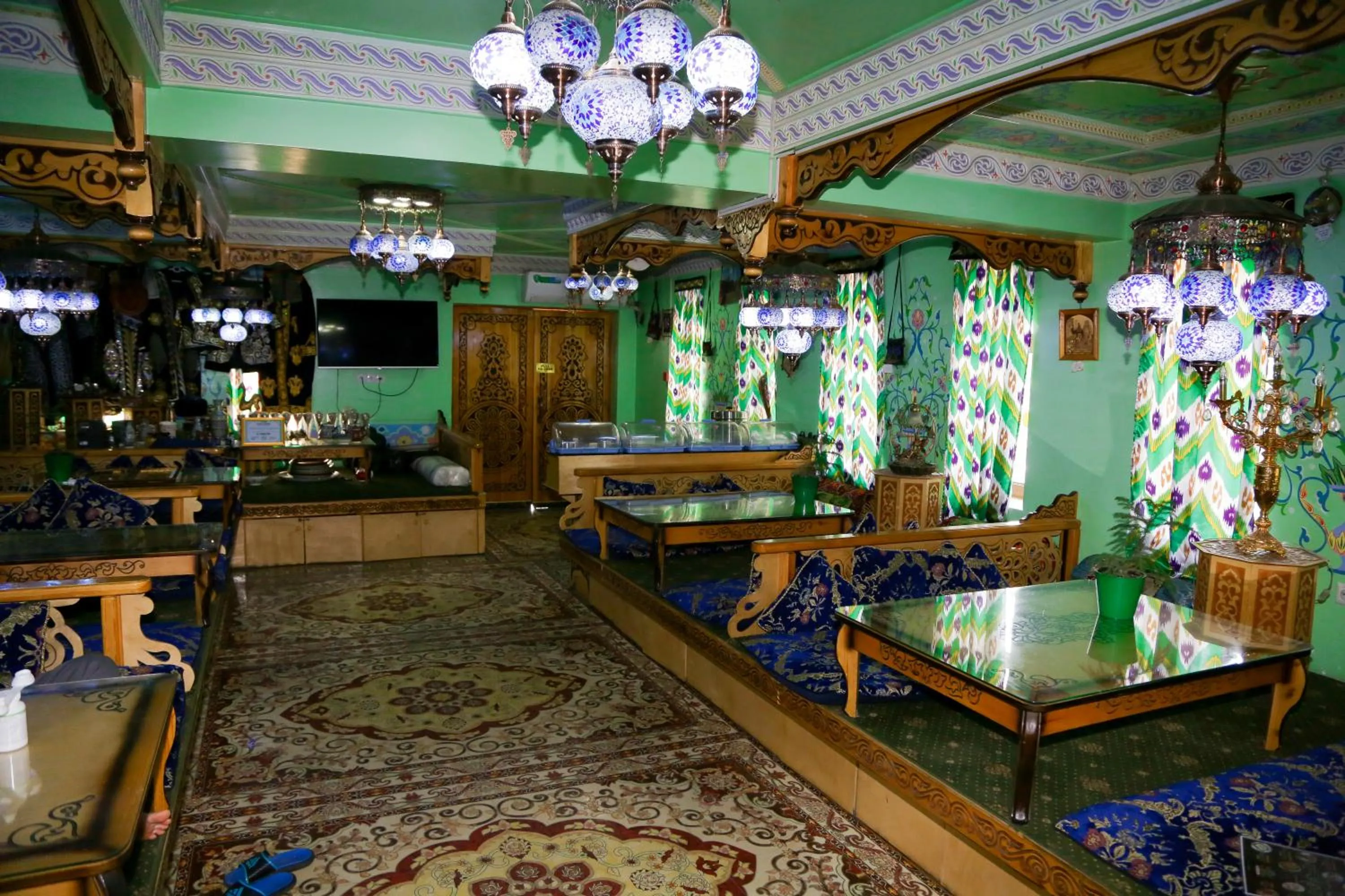 Property building in HON SAROY - immerse atmosphere in the epoch of the khans