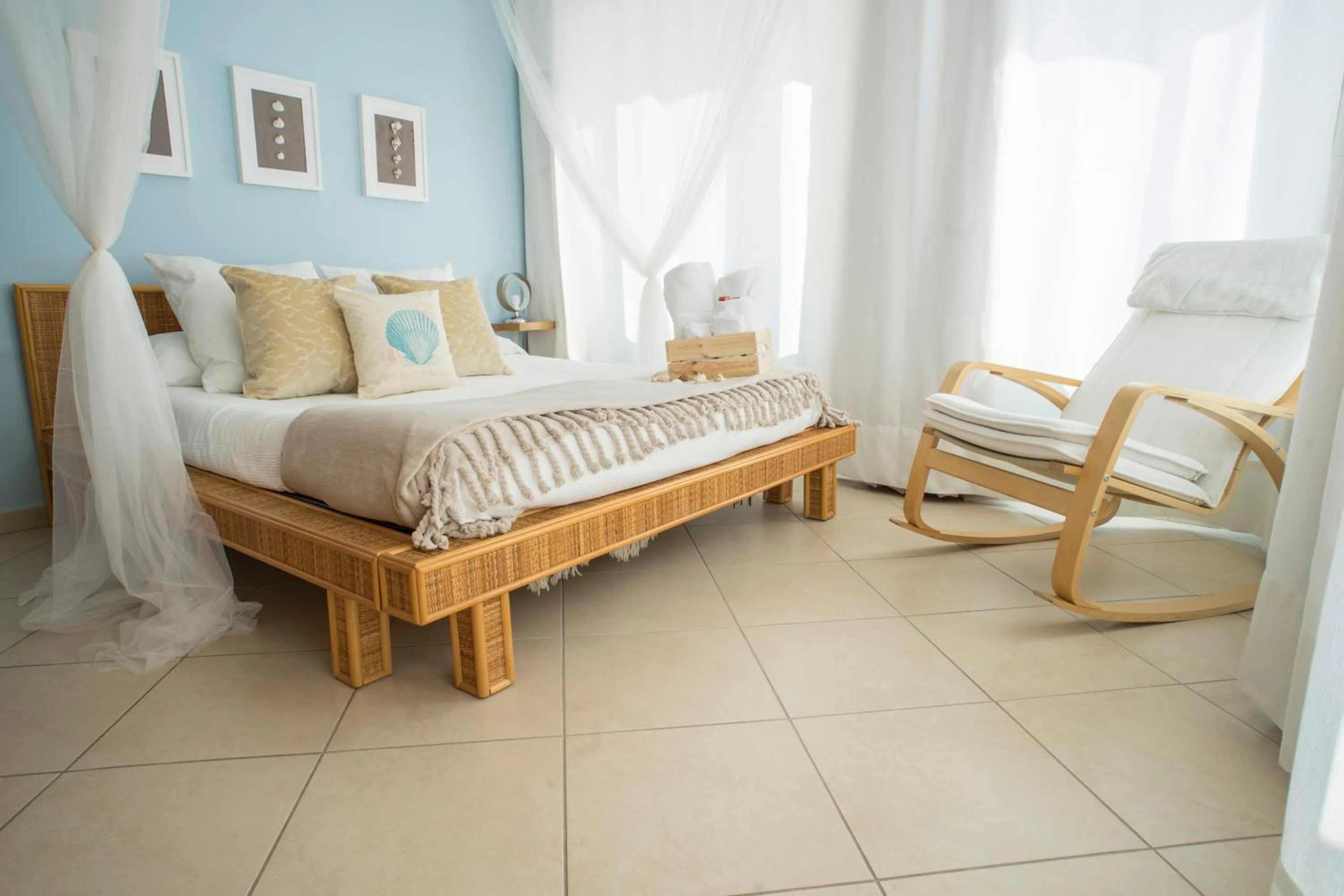 Landmark view in L'Approdo