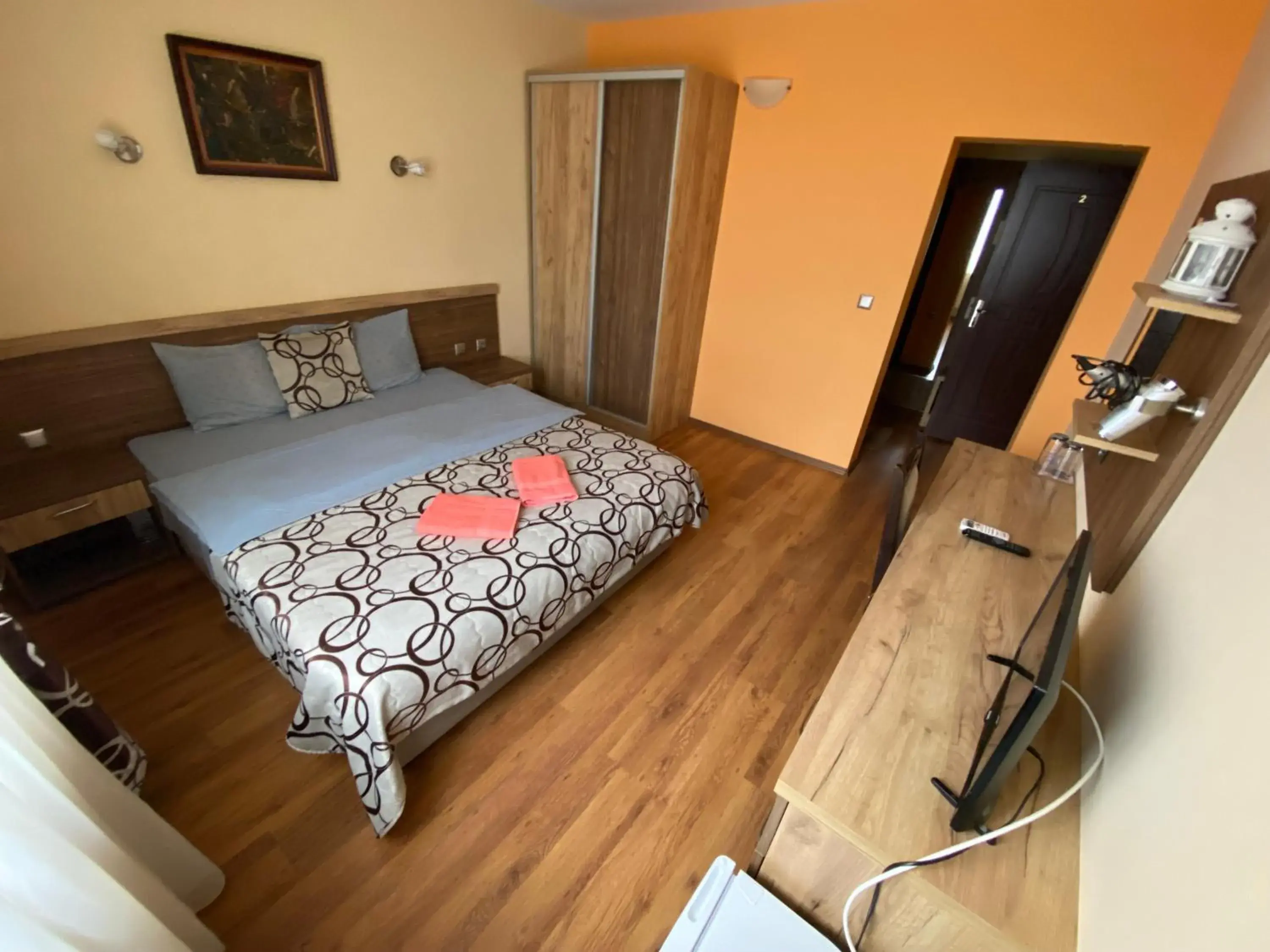 Deluxe Double Room (2 Adults + 1 Child) in Kot Garden Guest House Deluxe Double Room (2 Adults + 1 Child) in Kot Garden Guest House