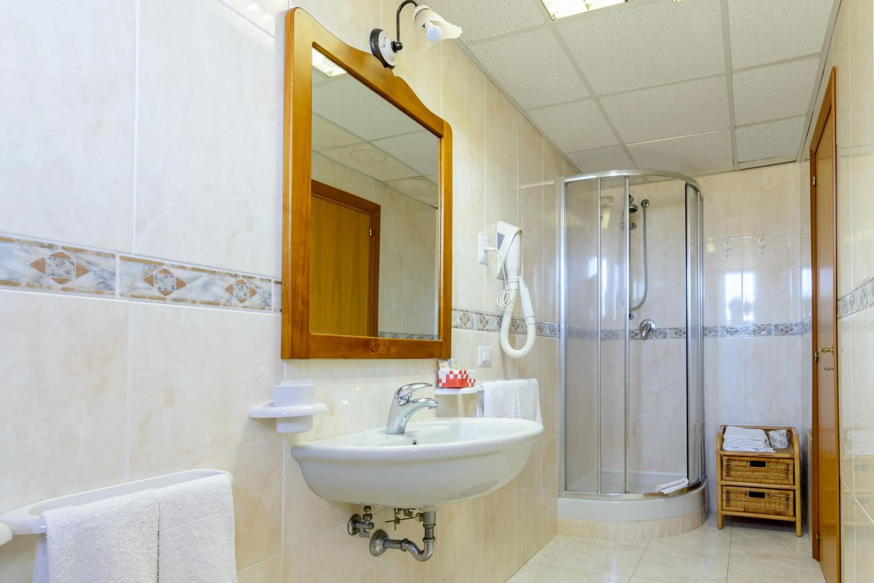 Shower in Hotel Mandetta - Adults Only