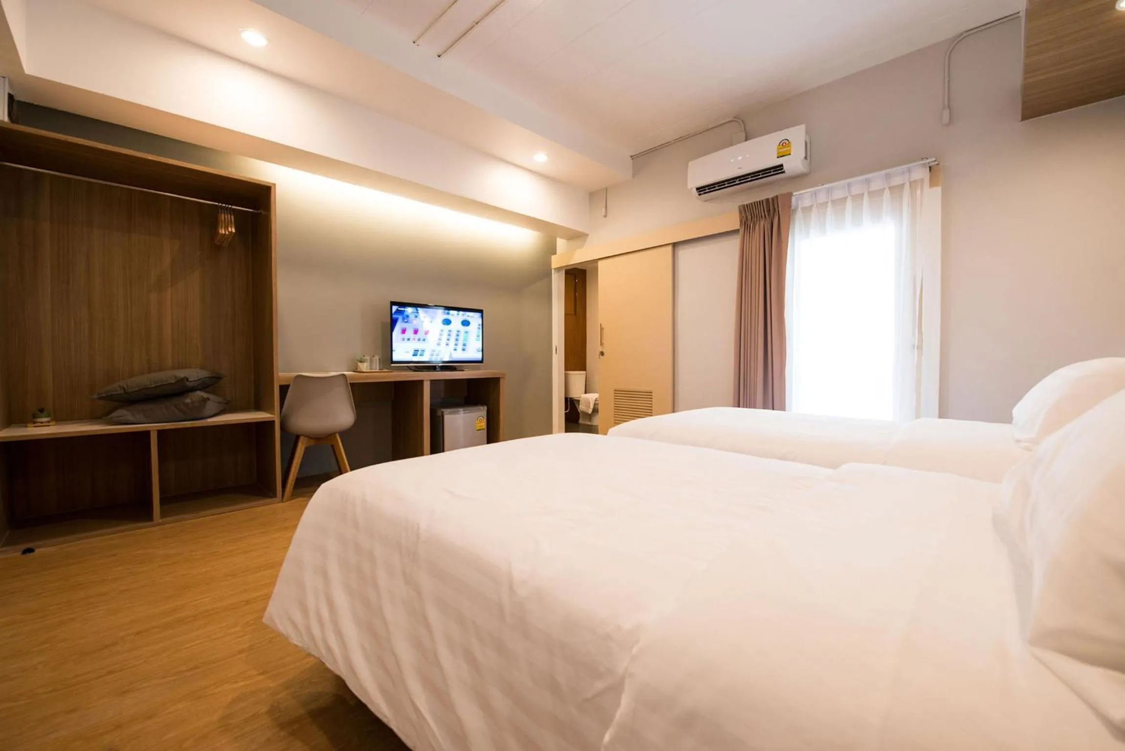 Bed in Shade House - Bitec Bangna