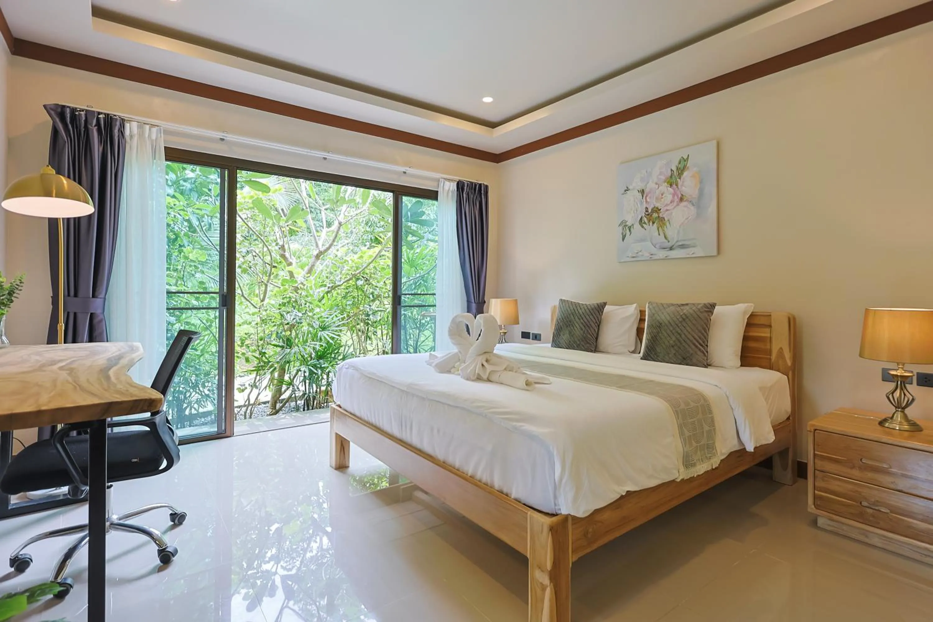 Bedroom, Bed in Bang Po Hut