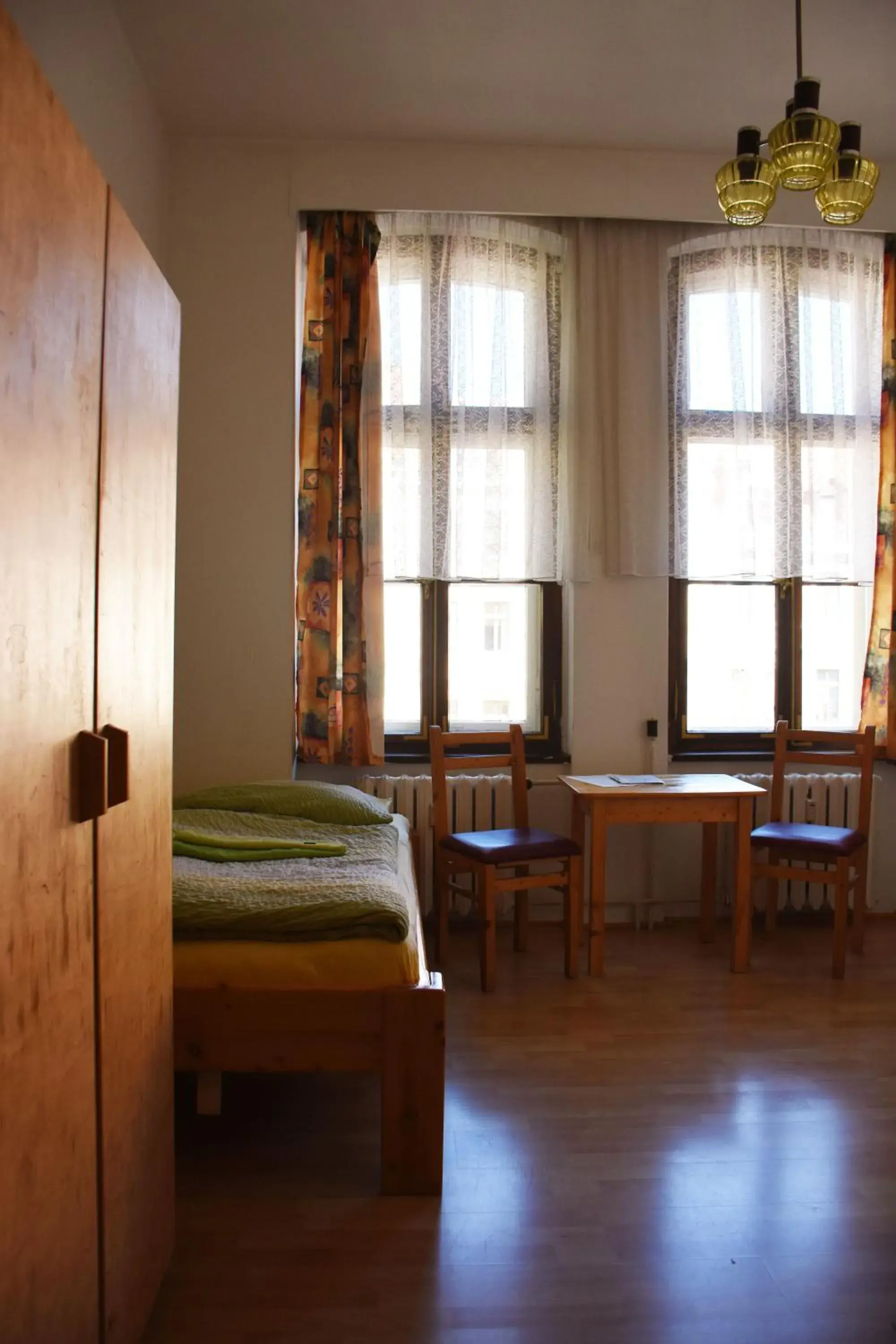Single Room with Private Bathroom - single occupancy in Pension zur Wartburg Single Room with Private Bathroom - single occupancy in Pension zur Wartburg