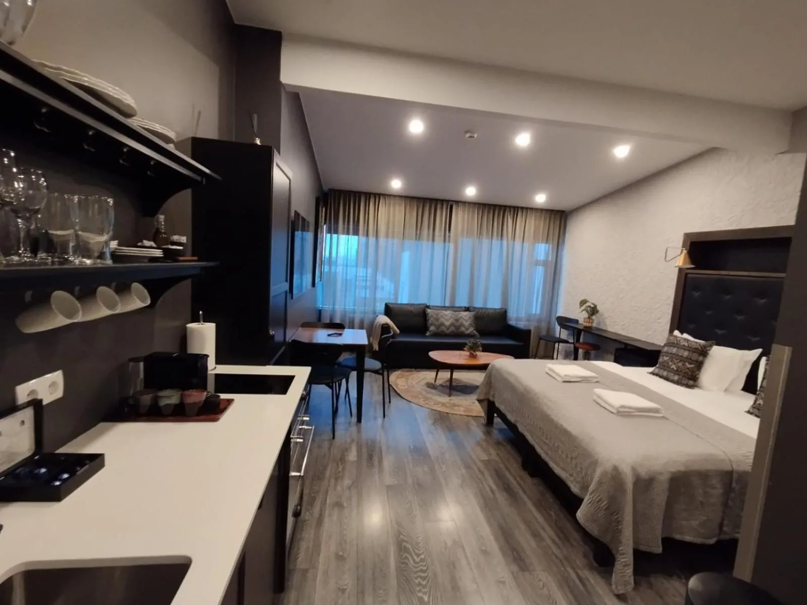 Bed in Vintage Apartment Hotel