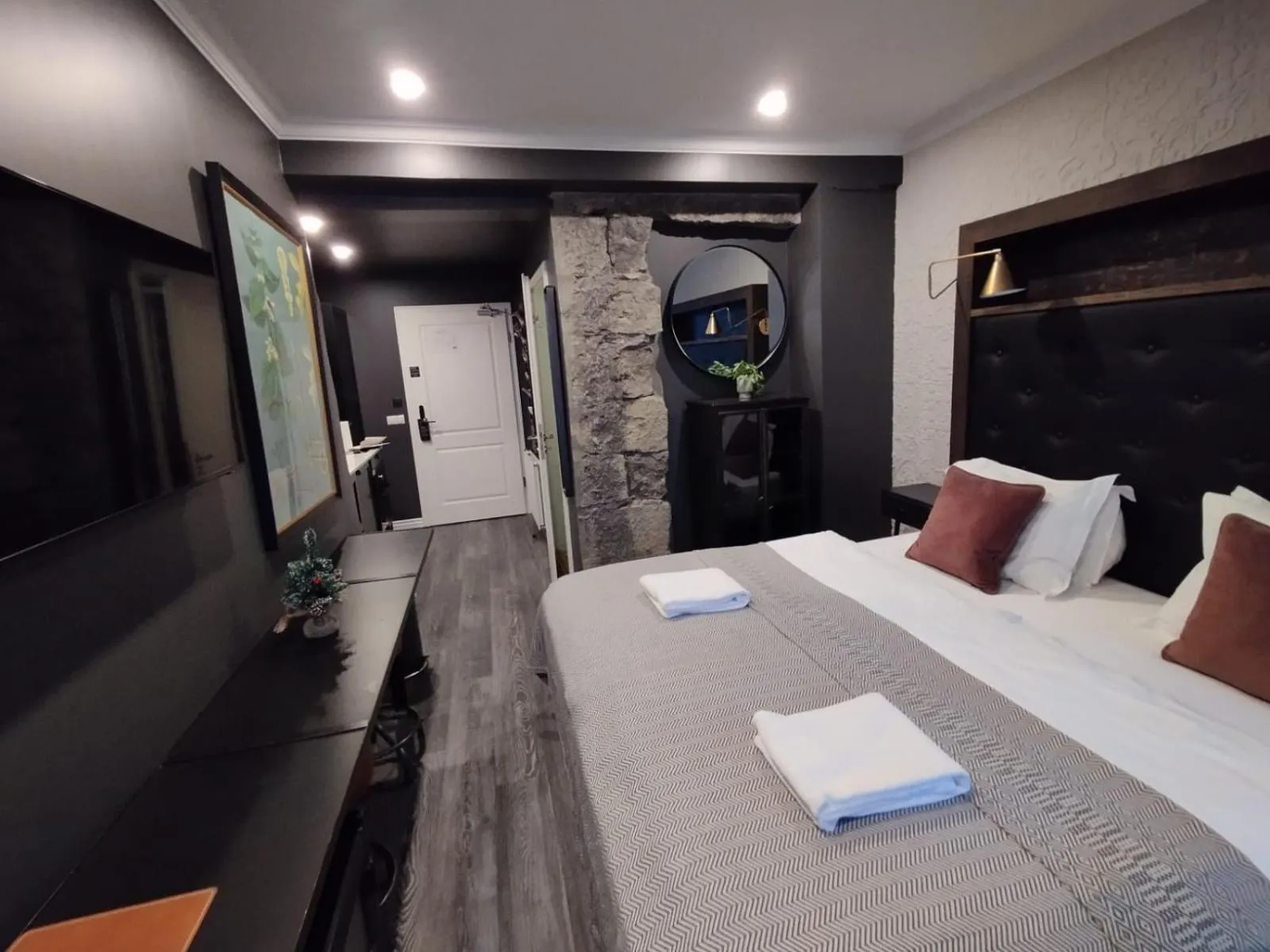 Bed in Vintage Apartment Hotel