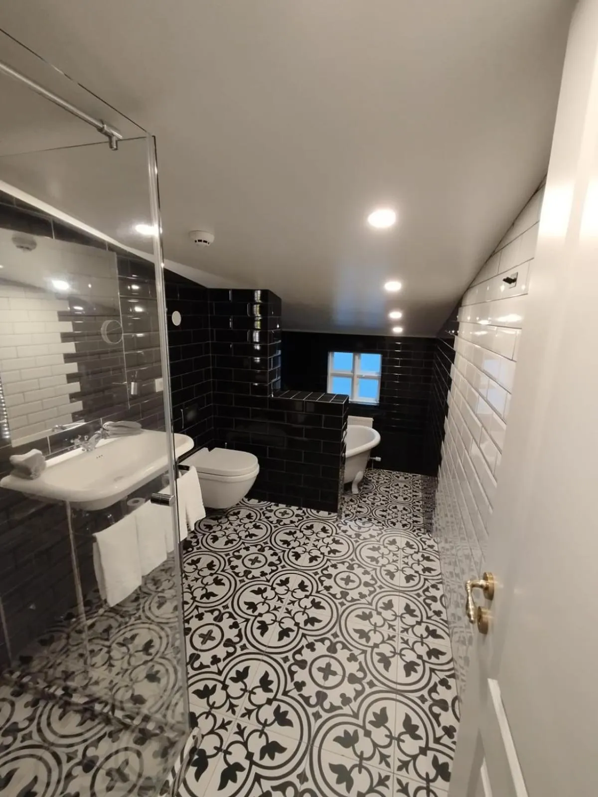 Bathroom in Vintage Apartment Hotel