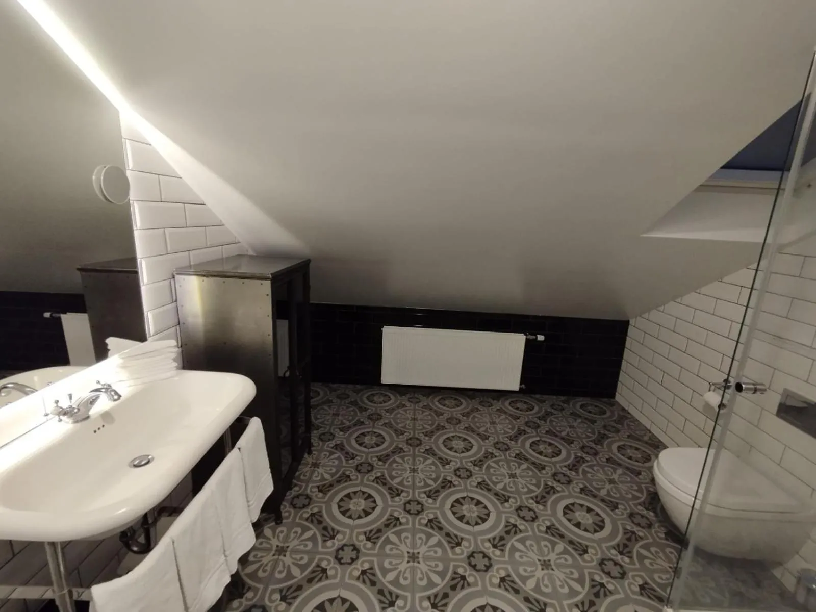 Bathroom in Vintage Apartment Hotel