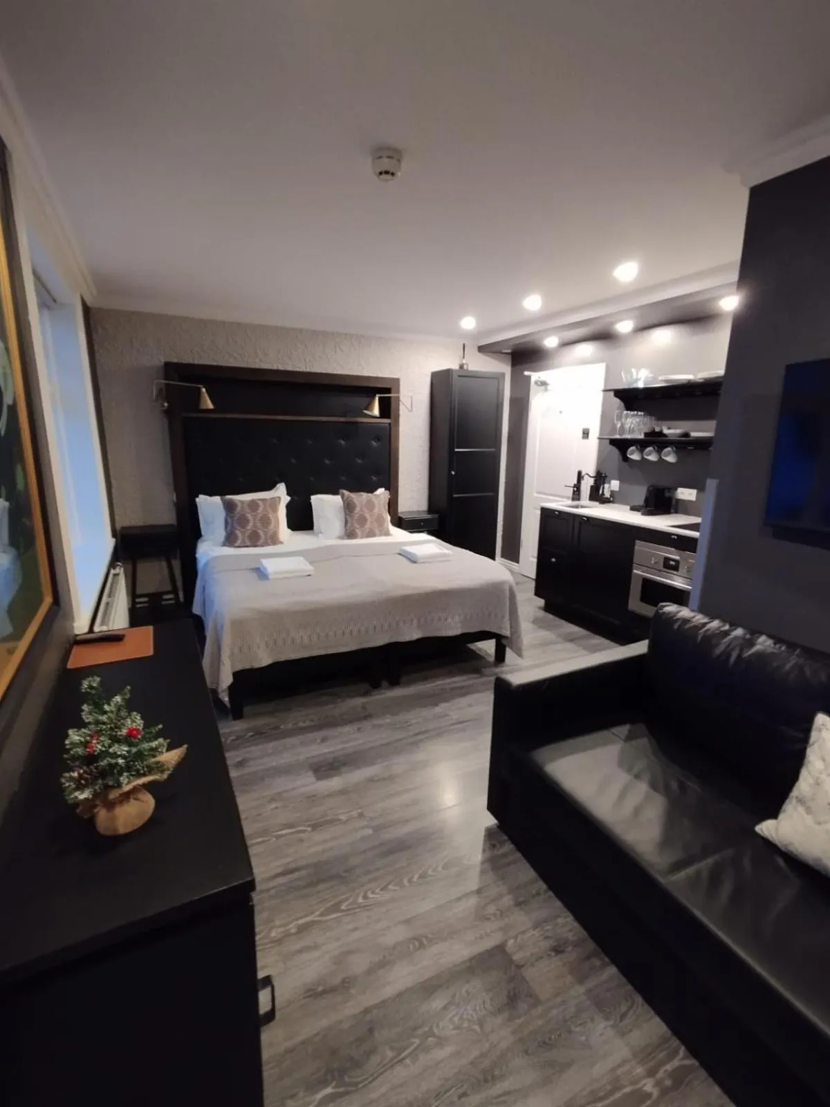 Bed in Vintage Apartment Hotel